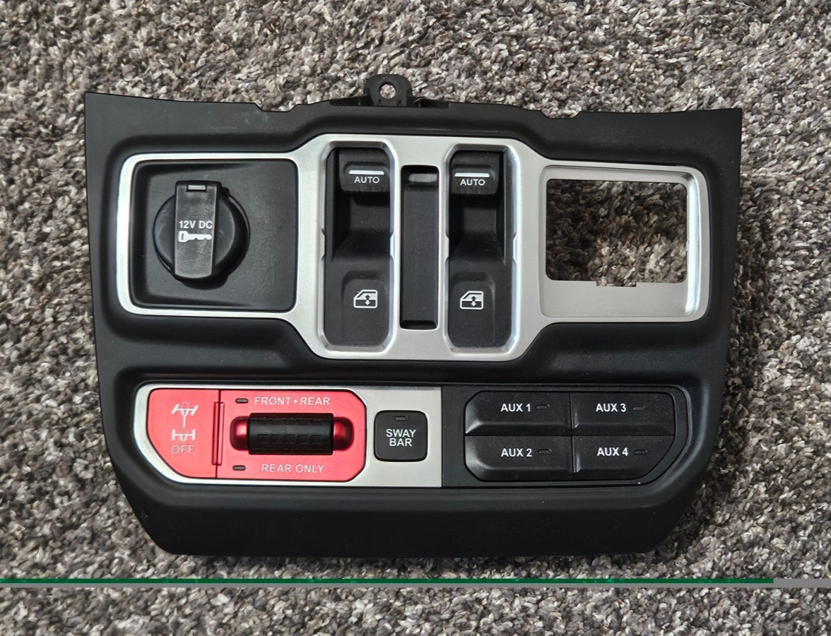 2018 - 2023 JEEP GLADIATOR JT / JEEP WRANGLER JL LOWER DASH SWITCH PANEL RUBICON