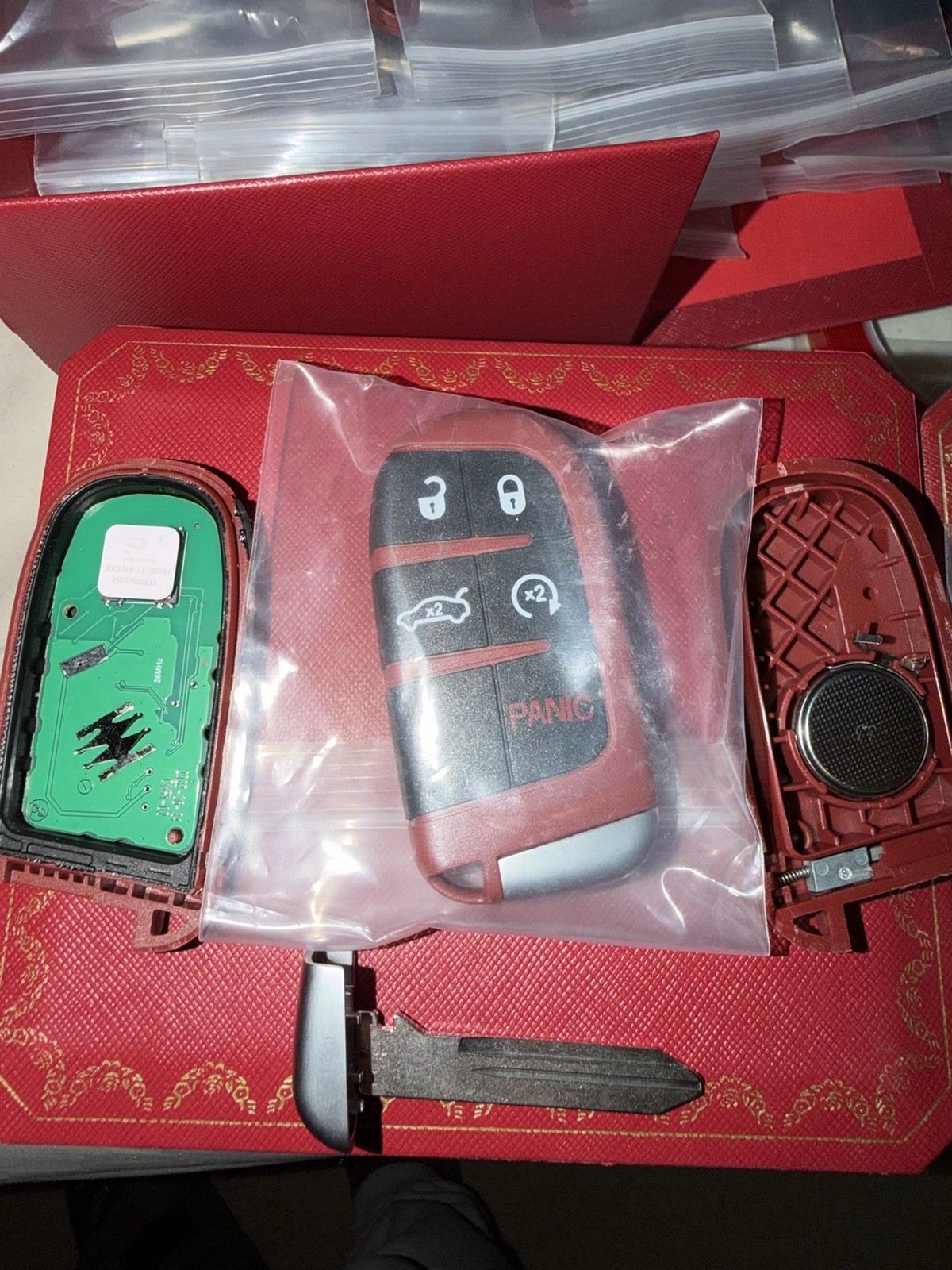 2019-2023 DODGE CHALLENGER CHARGER SRT RED FULL HP REMOTE KEY FOB UNLOCKED OEM 2019-2023 DODGE CHALLENGER CHARGER SRT RED FULL HP REMOTE KEY FOB UNLOCKED OEM