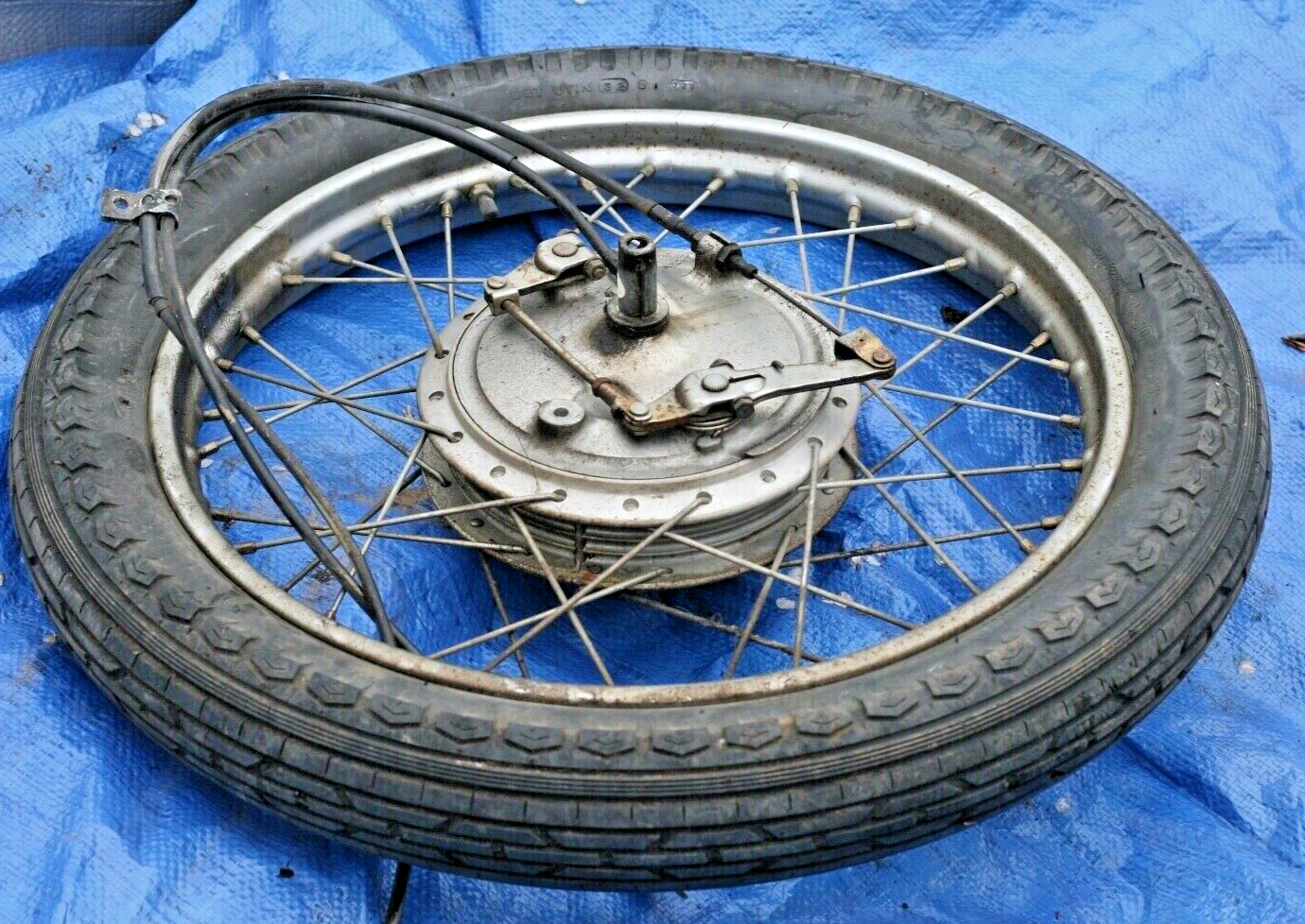 1971-72 HONDA CL 350 OEM FRONT RIM HUB TIRE (SEE BELOW) 1971-72 HONDA CL 350 OEM FRONT RIM HUB TIRE (SEE BELOW)