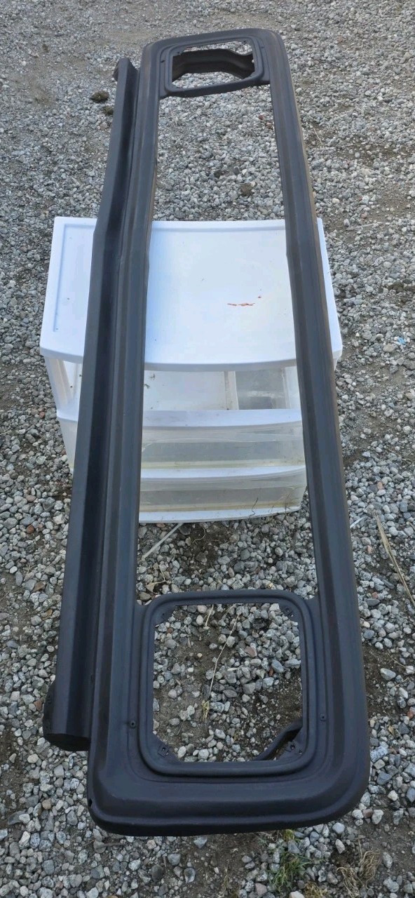 1971-1972 Chevy C10 grill original 1971-1972 Chevy C10 grill original