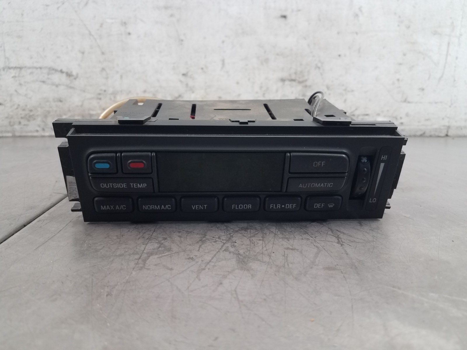 2003 03 04 Mercury Marauder HVAC Climate Control Panel #7132 K6