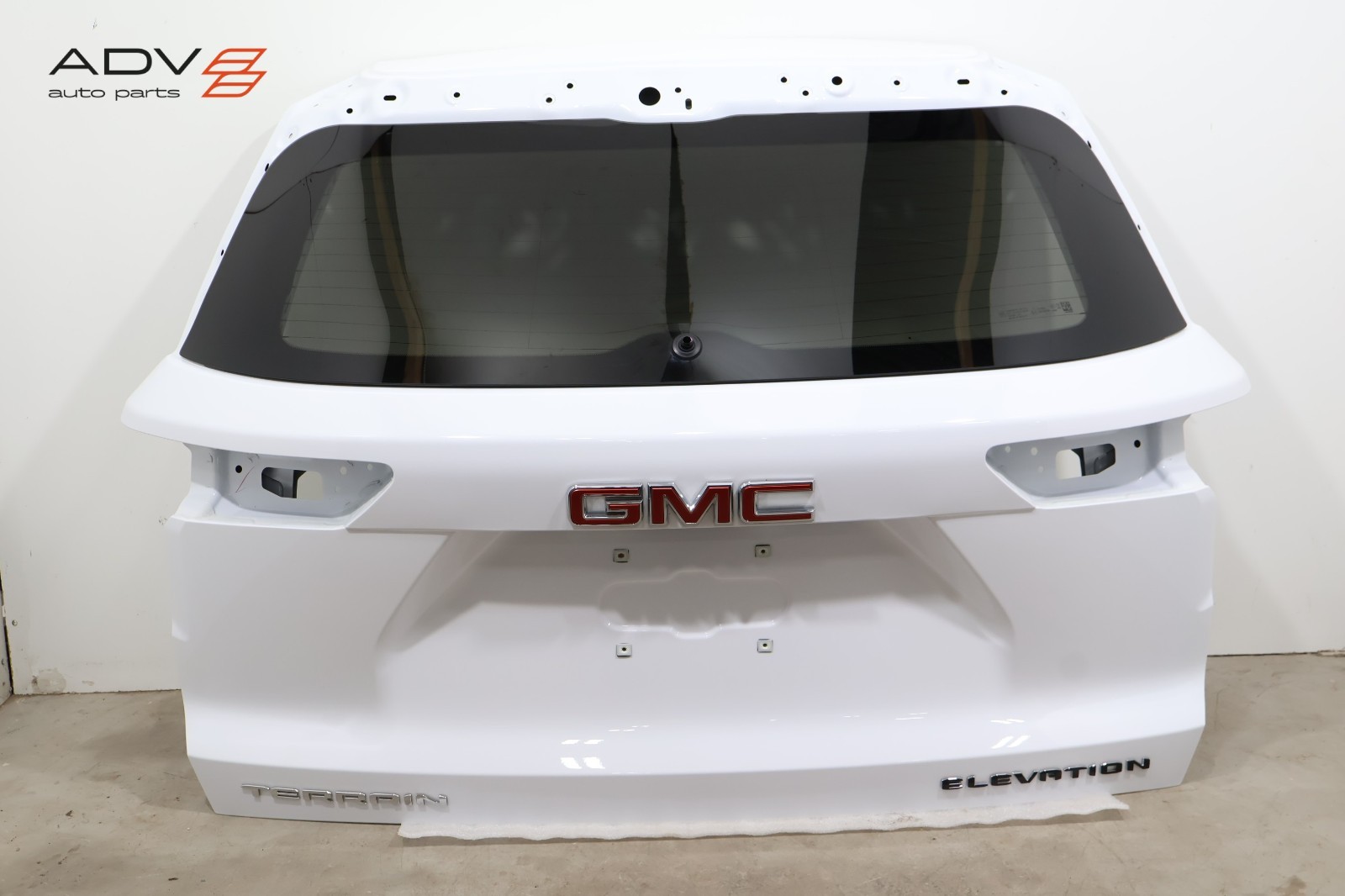 2025 - 2026 GMC TERRAIN TAILGATE LIFTGATE BACK DOOR SHELL PANEL W/ GLASS OEM