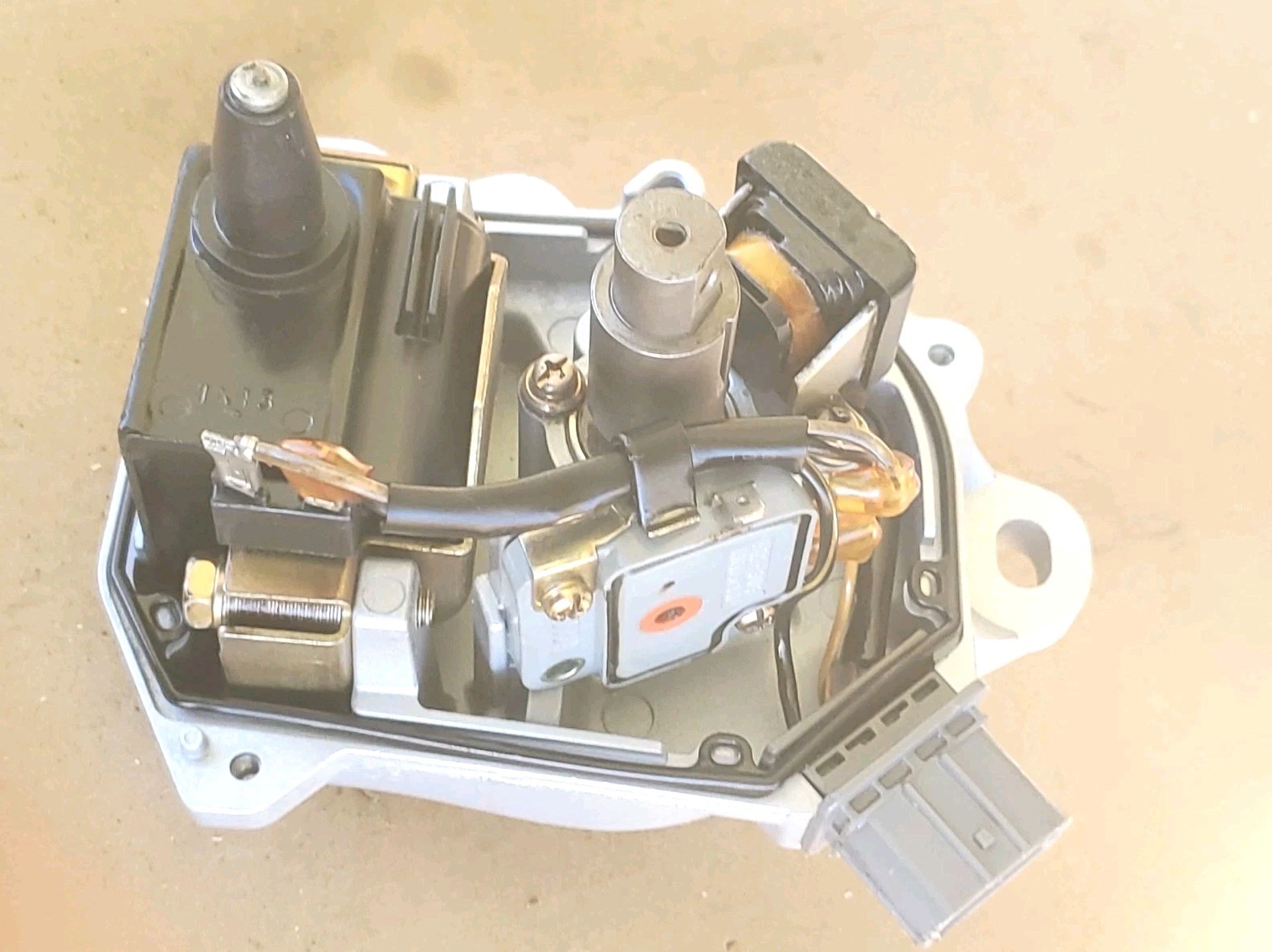 Genuine 98-02 Honda Accord Distributor D4T97-03 Hitachi 30100-PAA-A02 OEM