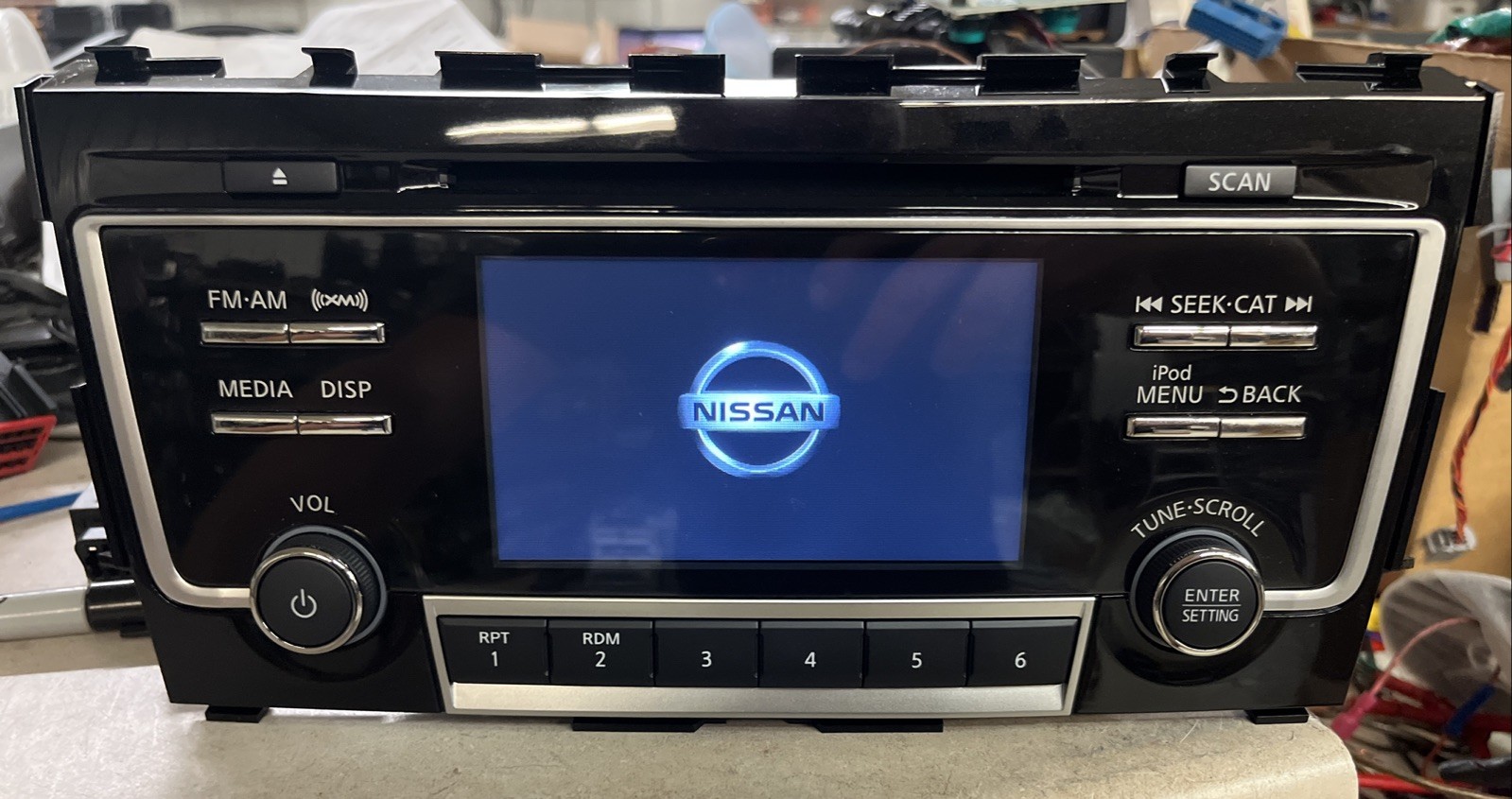 2017 2018 NISSAN ALTIMA SL AM/FM/CD Bluetooth  XM Satellite Radio OEM 281859HU1C