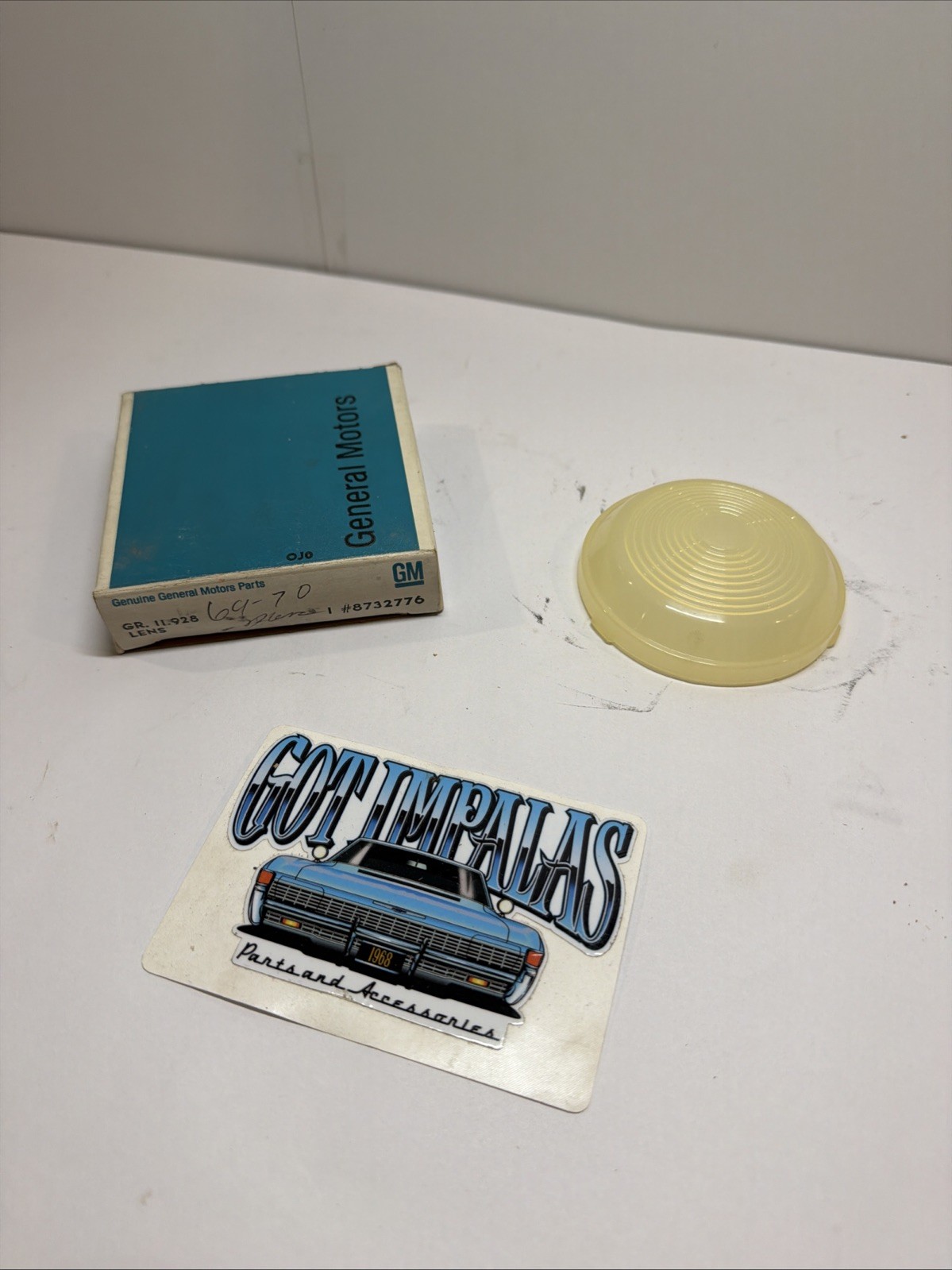 GM NOS 1969-70 Impala Camaro Interior Dome Light Lens 8732776 T2