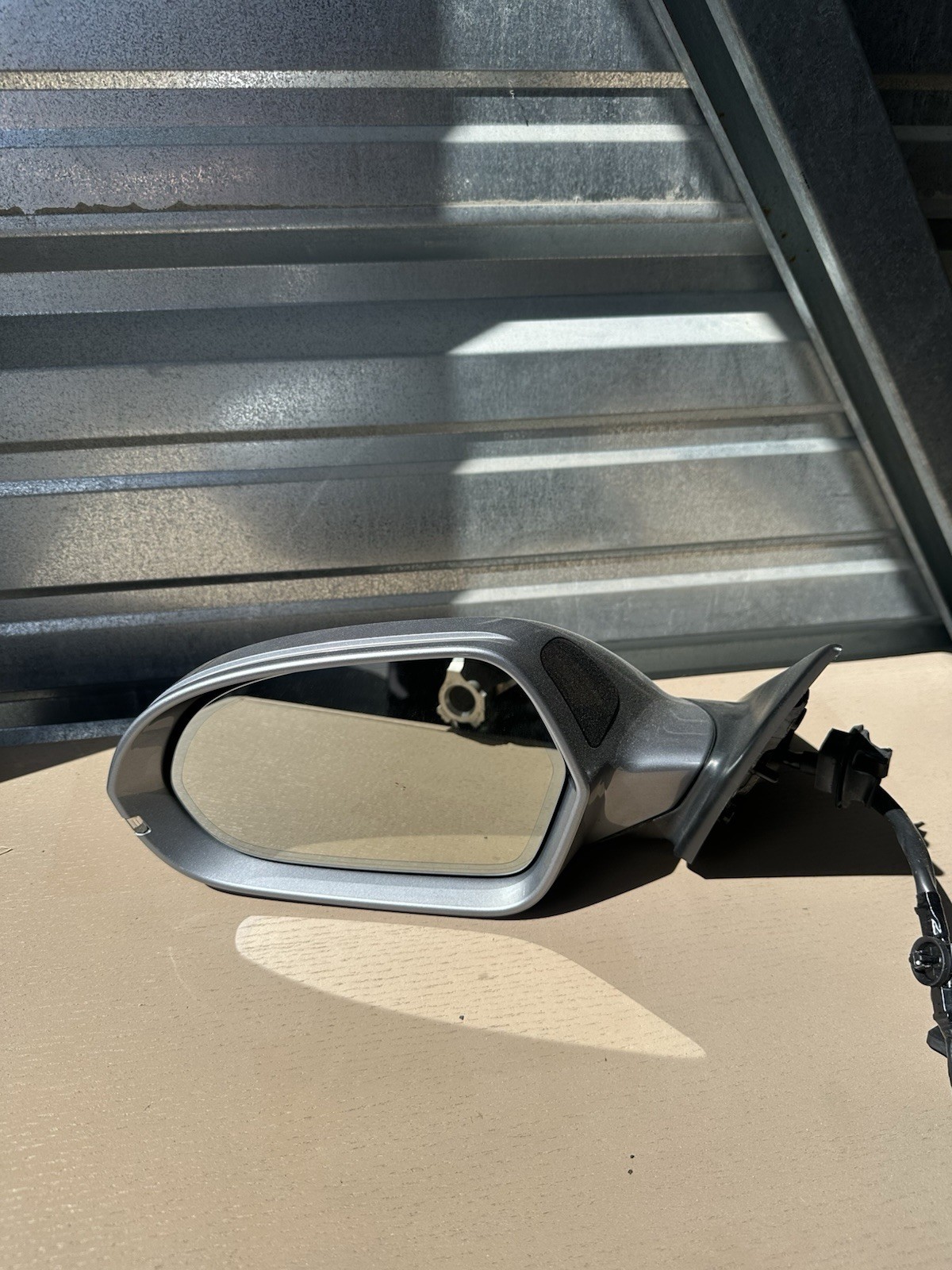 2012-18 Audi A6 S6 Front Left Driver Side Door Mirror, Power Folding, Blind Spot 2012-18 Audi A6 S6 Front Left Driver Side Door Mirror, Power Folding, Blind Spot