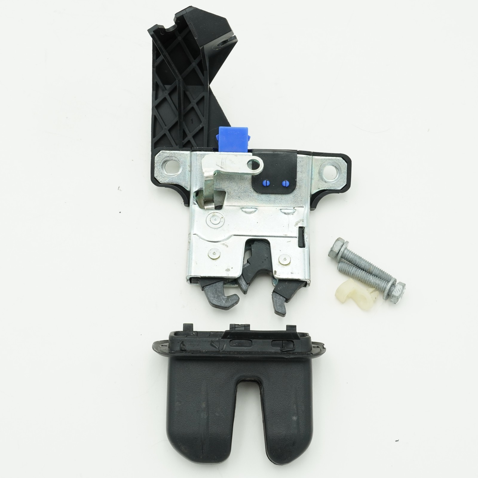 2003 - 2009 Audi A4 Cabriolet Trunk Latch Cabrio Lock 8E5-827-505-B 4793 2003 - 2009 Audi A4 Cabriolet Trunk Latch Cabrio Lock 8E5-827-505-B 4793