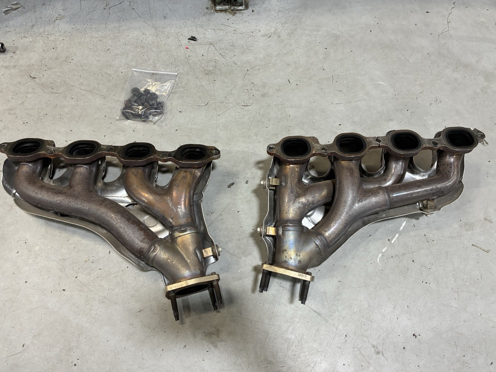 2019 Camaro ZL1 Exhaust Manifolds 2019 Camaro ZL1 Exhaust Manifolds
