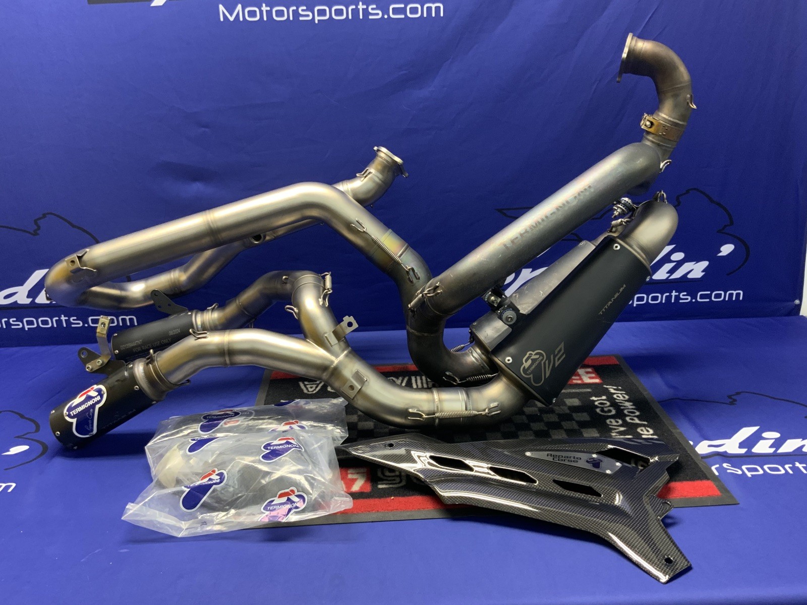 Ducati Termignoni Full System SBK Exhaust Panigale V2 2020-2024 D22009400 Ducati Termignoni Full System SBK Exhaust Panigale V2 2020-2024 D22009400