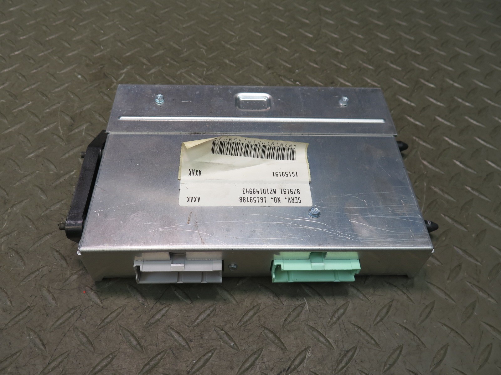 92-93 CHEVROLET CORVETTE C4 BODY CONTROL MODULE UNIT BCM BCU 16159188 OEM