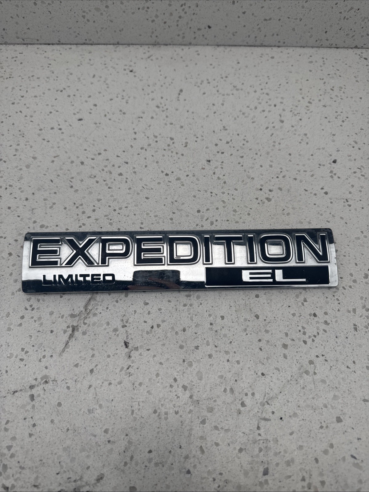 2007 Ford Expedition EL Eddie Bauer Chrome Rear Liftgate Nameplate B516-14