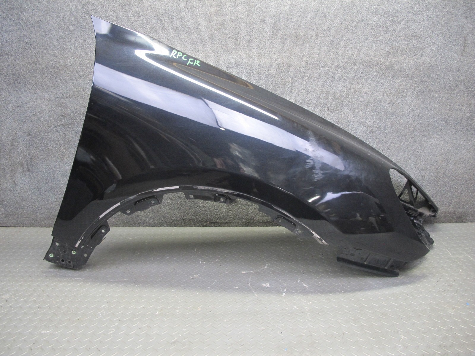 2011-2014 PORSCHE CAYENNE 958 FRONT RIGHT PASS SIDE FENDER PANEL COVER BLACK