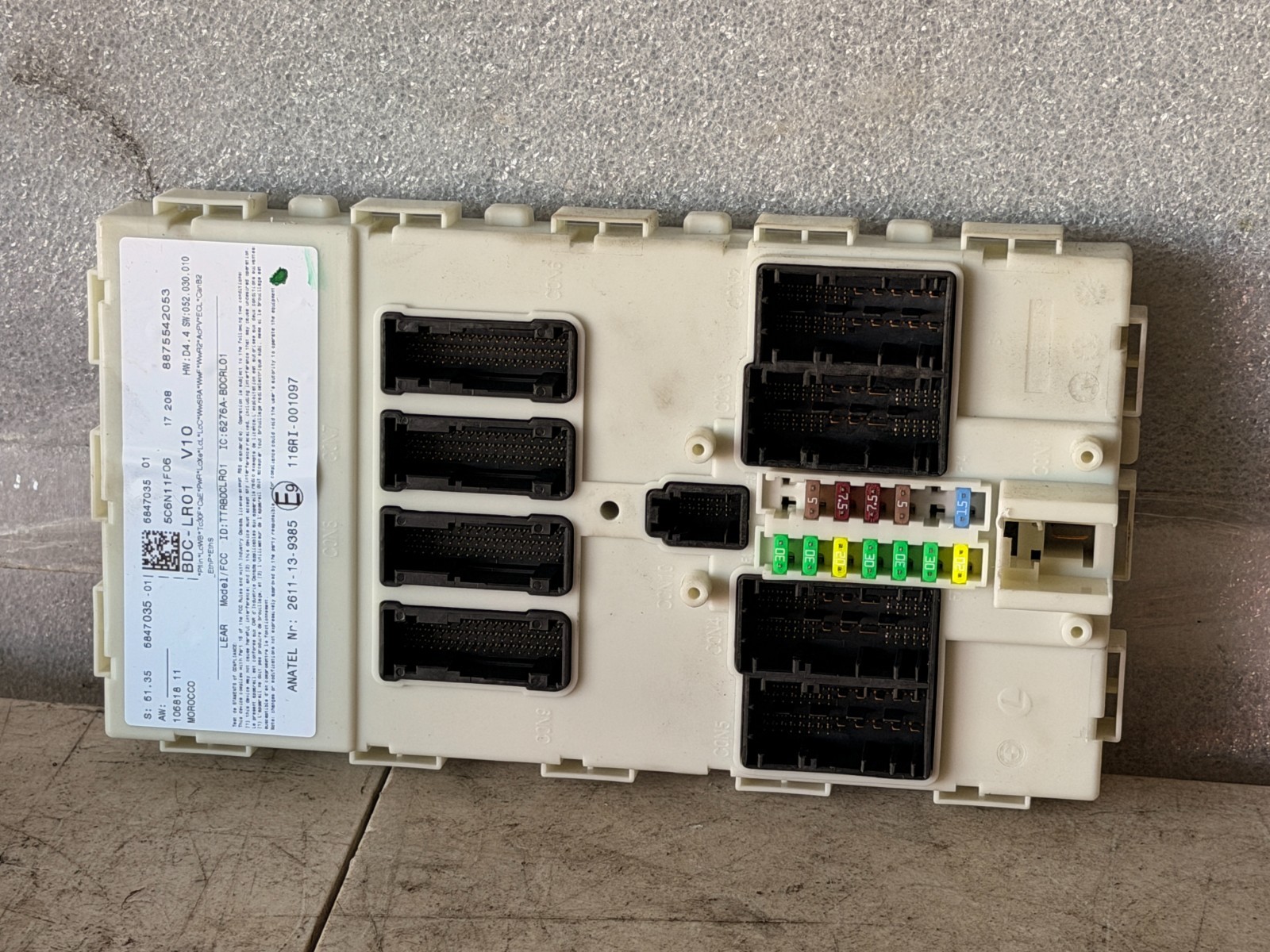 14-23 BMW I3 Body Domain Control Module BCM BCU BDC 6847035 OEM #039 14-23 BMW I3 Body Domain Control Module BCM BCU BDC 6847035 OEM #039