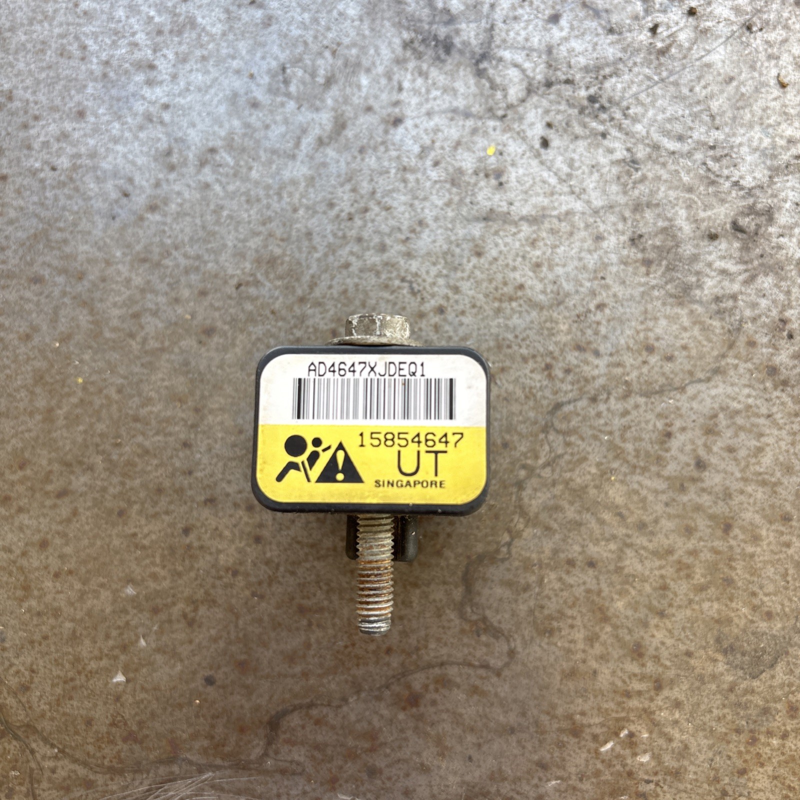 2007 TAHOE Chevrolet GMC Yukon FRONT sensor Gm 15854647 OEM