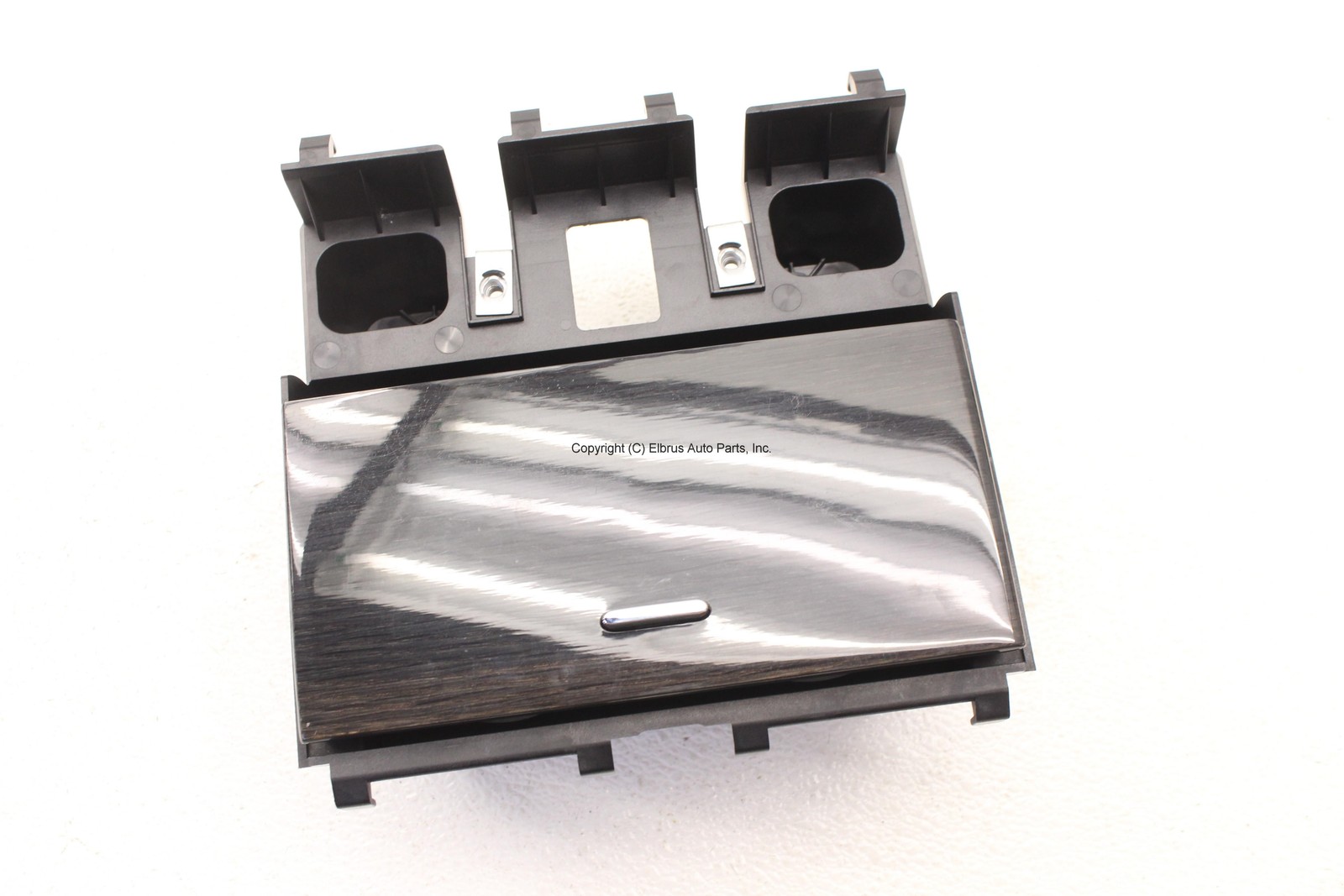 JAGUAR XFR 10 11 12 13 14 15 CENTER CONSOLE CUP HOLDER COMPARTMENT C2Z31204 OEM JAGUAR XFR 10 11 12 13 14 15 CENTER CONSOLE CUP HOLDER COMPARTMENT C2Z31204 OEM