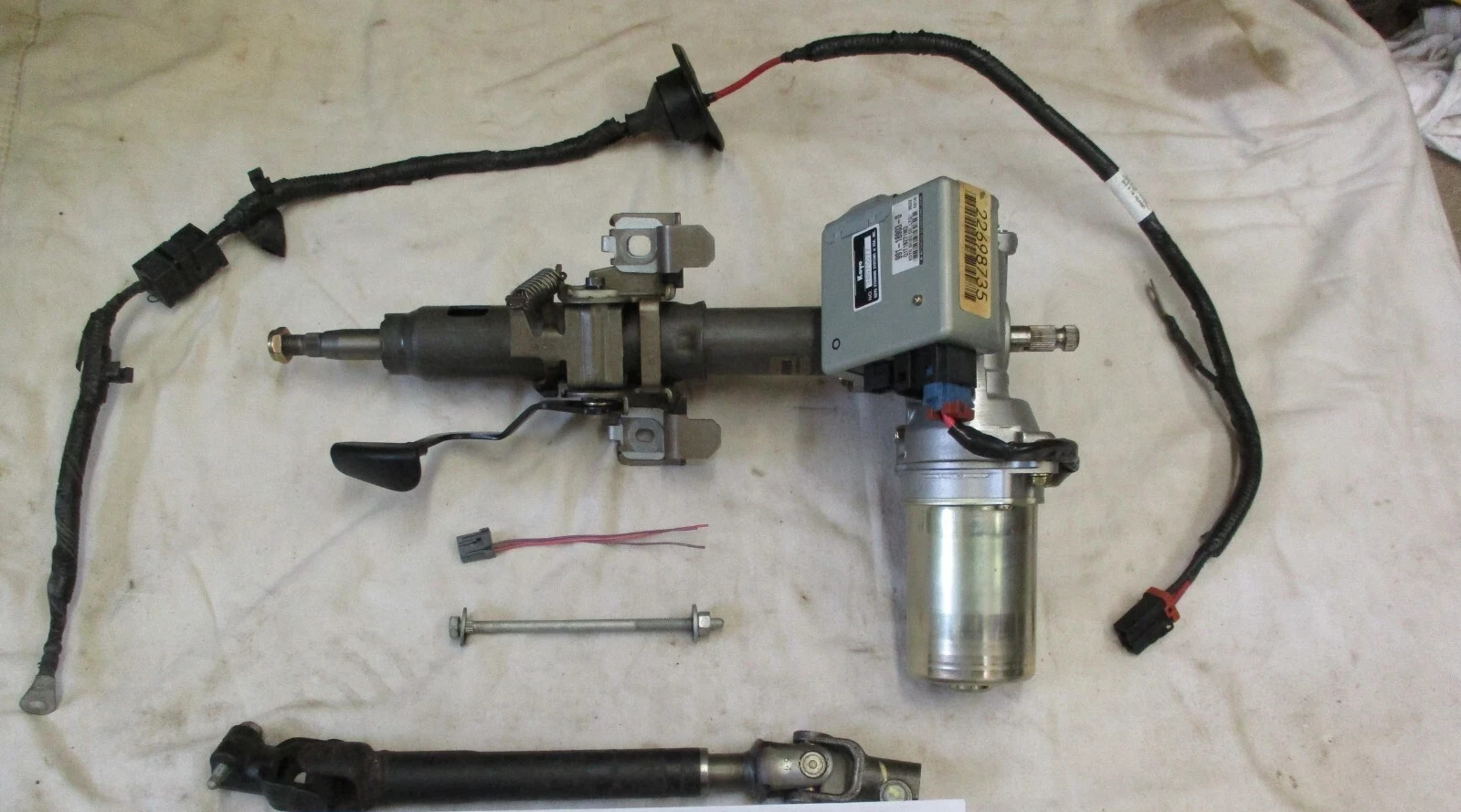 02-07 SATURN VUE COMPLETE ELECTRIC POWER STEERING COLUMN, MODULE, SHAFT. EPAS