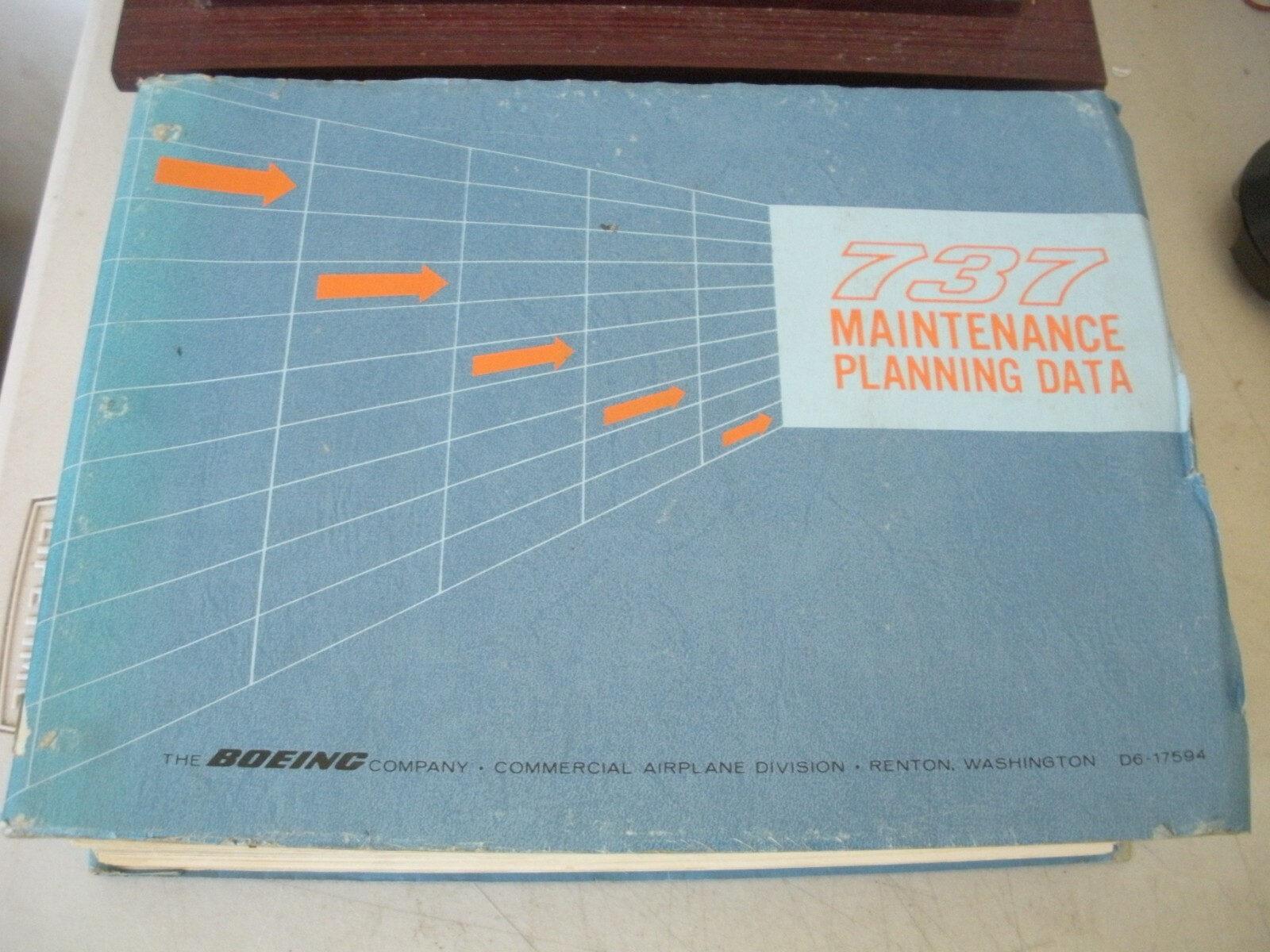 BOEING 737 MAINTENANCE PLANNING DATA BOOK MANUAL PSA 1966 HUGE VTG DOCUMENT