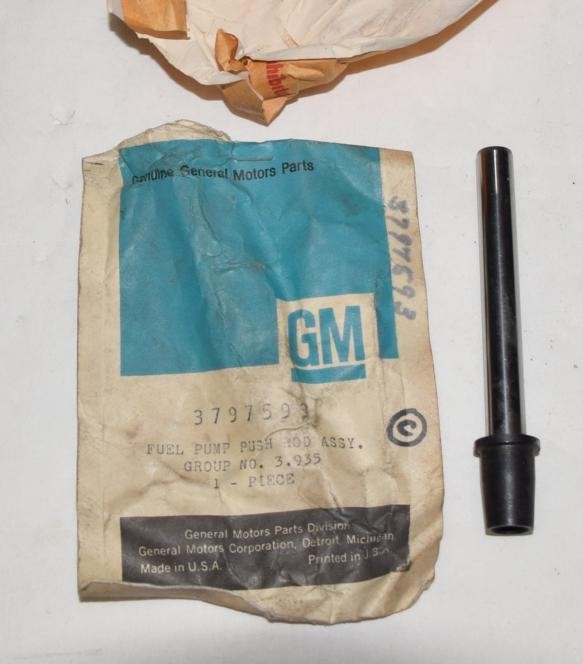 NOS 1961-69 CHEVY CORVAIR MONZA SPYDER TURBO CORSA FC FUEL PUMP PUSH ROD 3797593