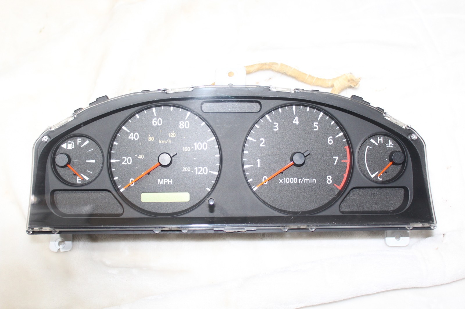 00-06 Nissan SENTRA INSTRUMENT CLUSTER Gauges SPEEDOMETER 1.8 Auto CLEAN OEM 00-06 Nissan SENTRA INSTRUMENT CLUSTER Gauges SPEEDOMETER 1.8 Auto CLEAN OEM