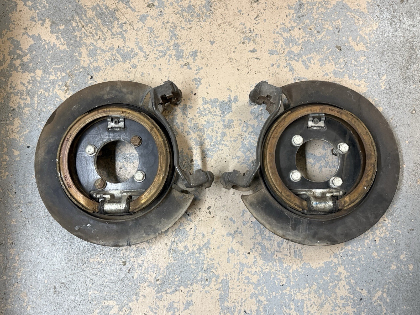 98-04 Chevy S10 Blazer Rear Brake Backing Plates G-Body 7.5 7.65 Rear Disc Swap