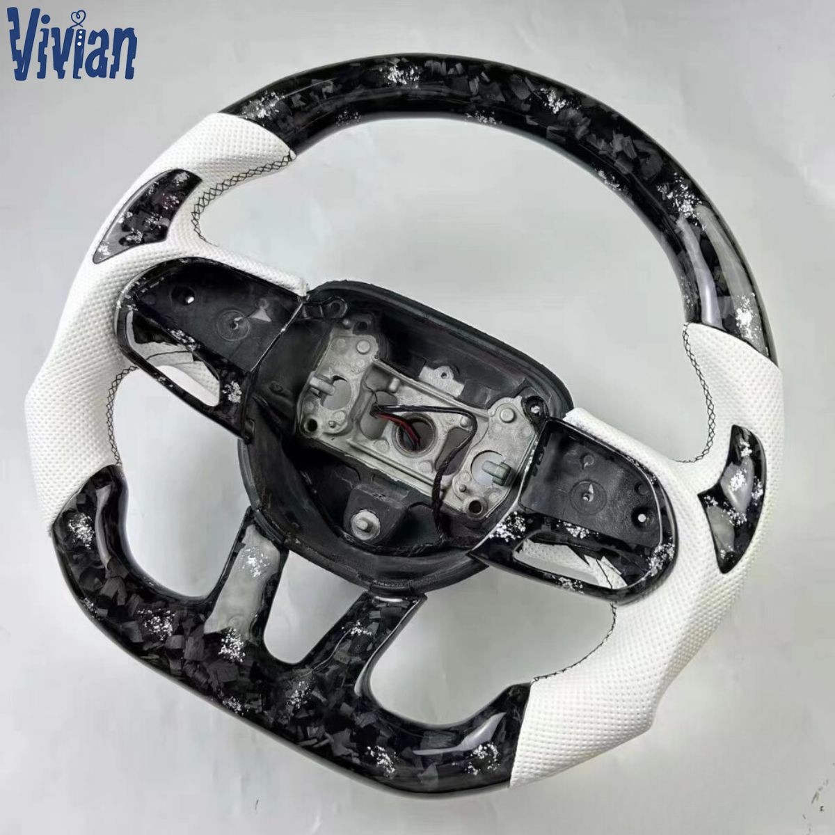 White Forged Carbon Fiber Steering Wheel For Dodge Challenger SRT Charger 2015+ White Forged Carbon Fiber Steering Wheel For Dodge Challenger SRT Charger 2015+
