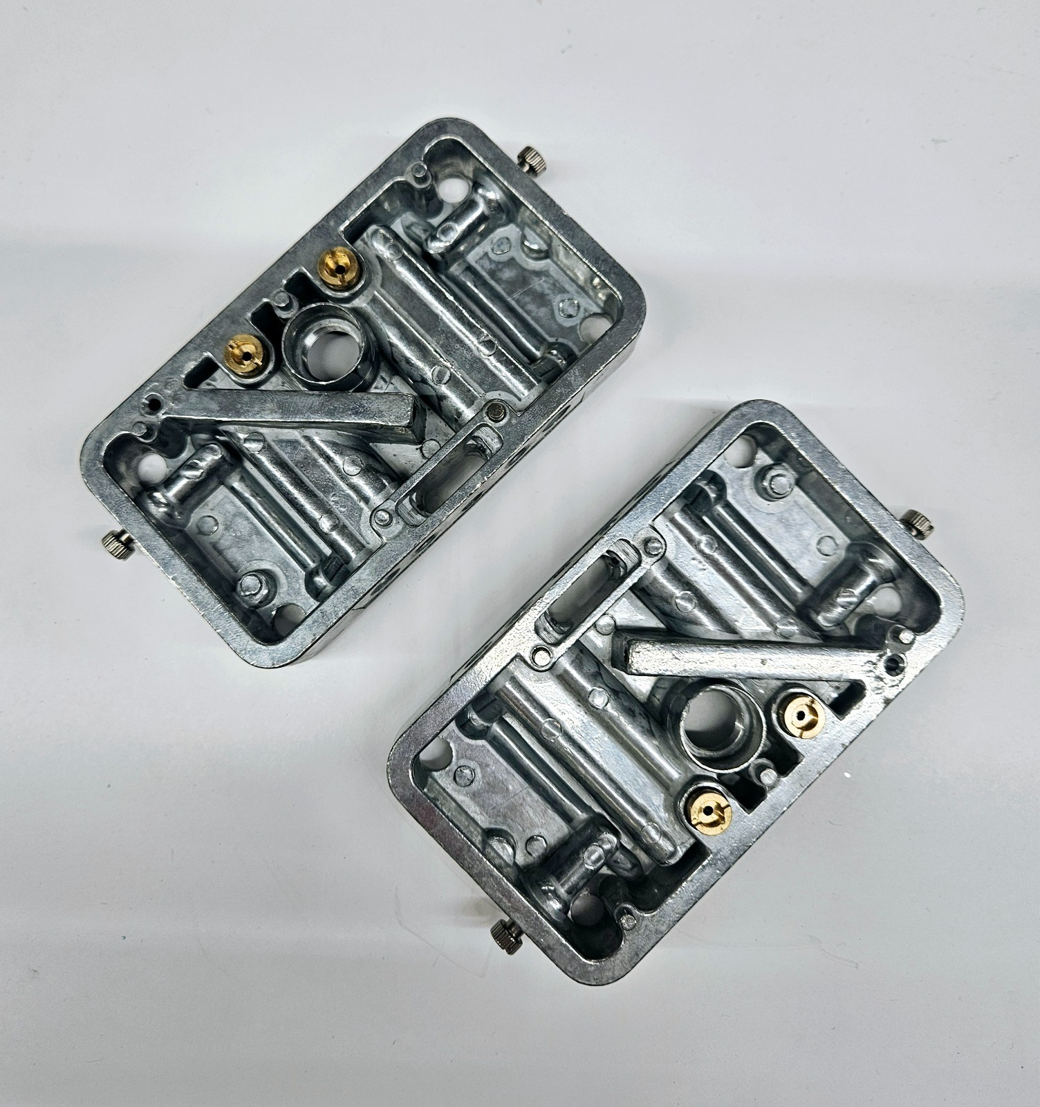 Fully Adjustable Carburetor Metering Blocks 4 BBL 4150 4160 Holley Carb PAIR Fully Adjustable Carburetor Metering Blocks 4 BBL 4150 4160 Holley Carb PAIR