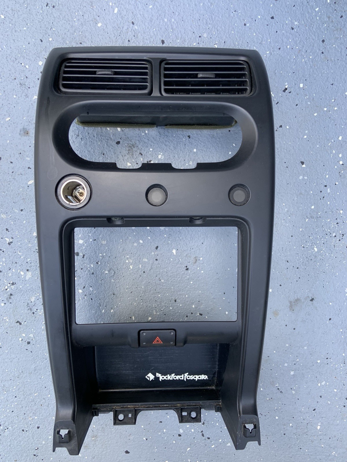 2002-2004 Nissan Xterra Frontier Front Center Dash Bezel Radio Black Trim OEM