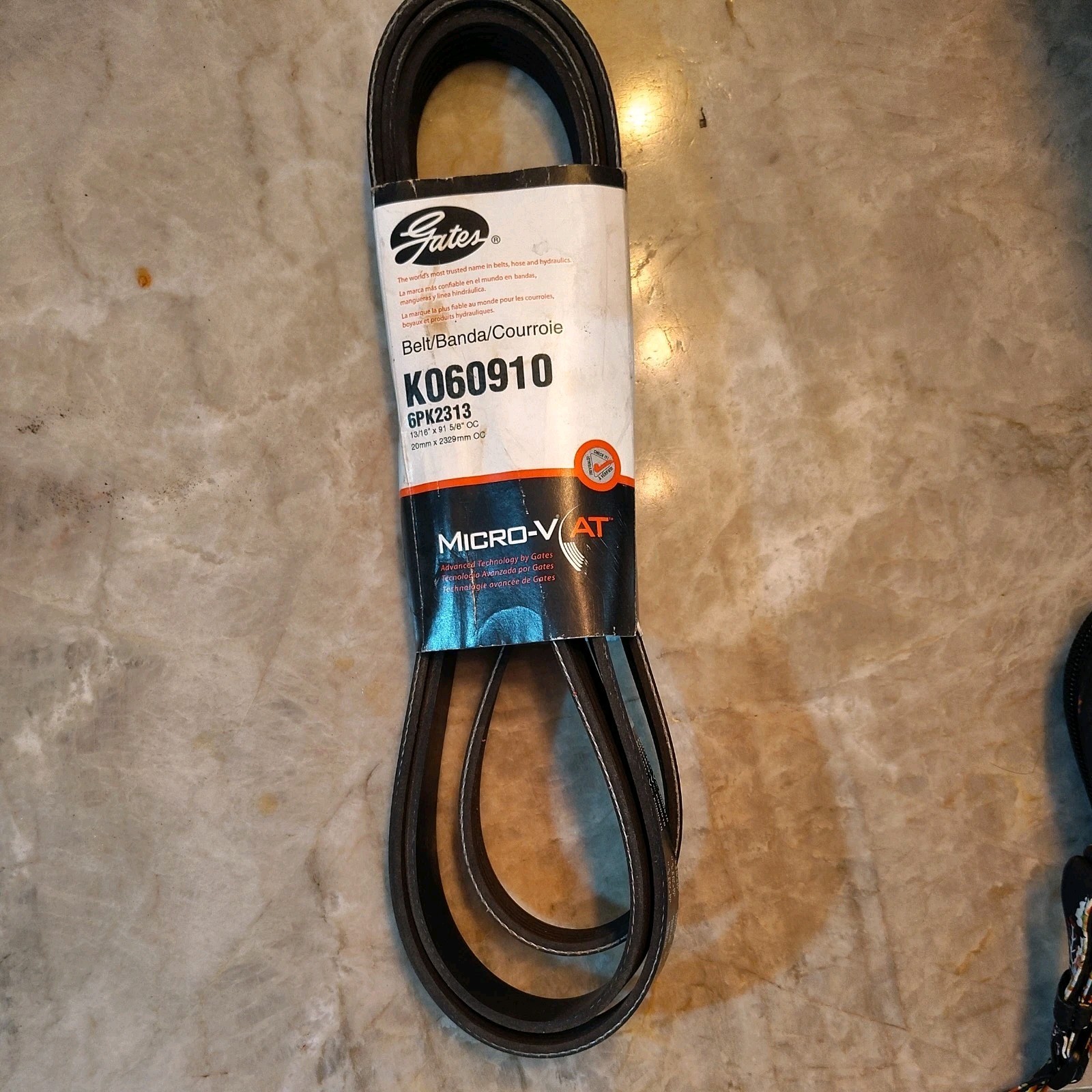 Gates K060910 Micro-V AT Serpentine Belt 6PK2313 New OEM Quality Drive Belt Gates K060910 Micro-V AT Serpentine Belt 6PK2313 New OEM Quality Drive Belt