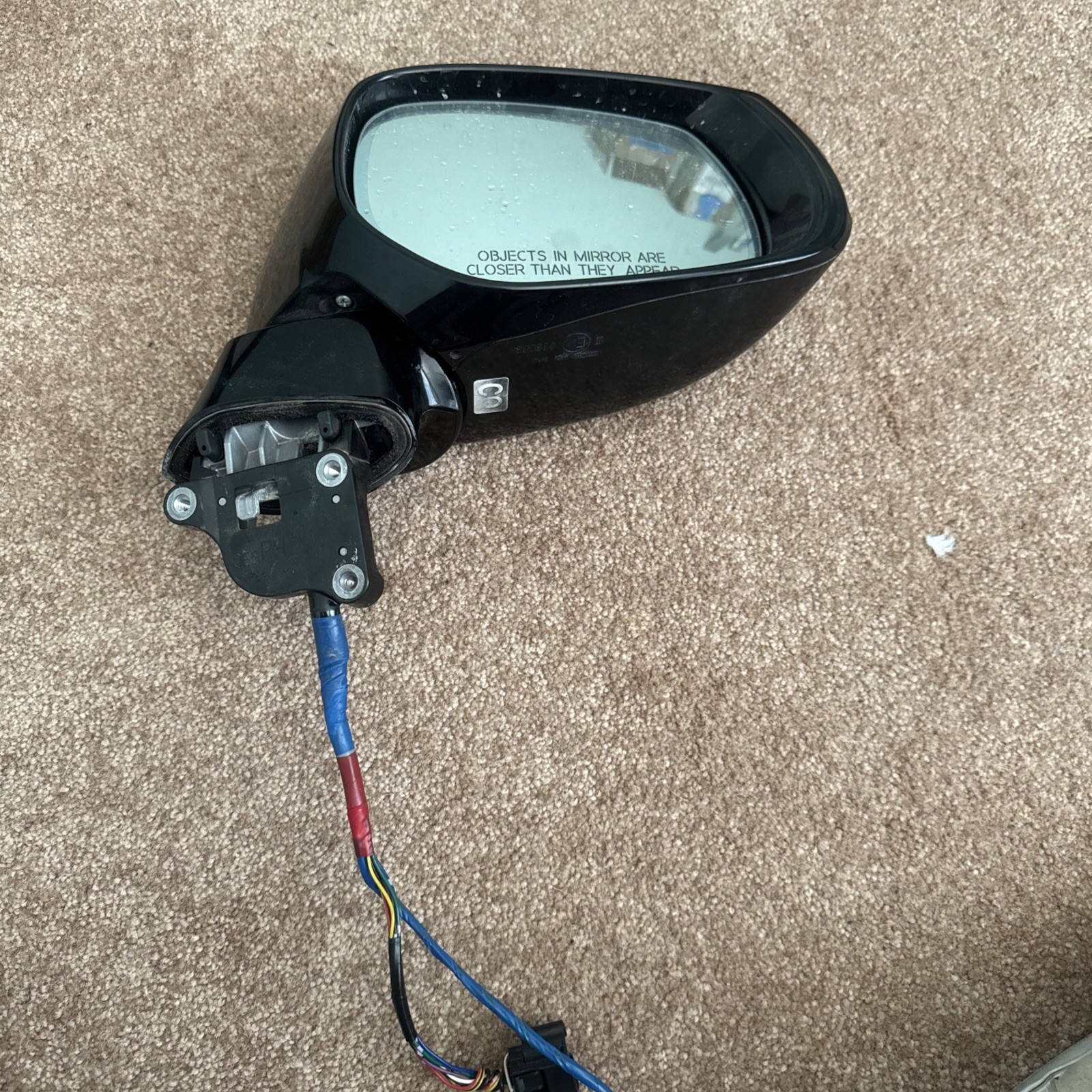 2017- 2020 INFINITI Q60 RIGHT RH PASSANGER SIDE MIRROR OEM 2017- 2020 INFINITI Q60 RIGHT RH PASSANGER SIDE MIRROR OEM