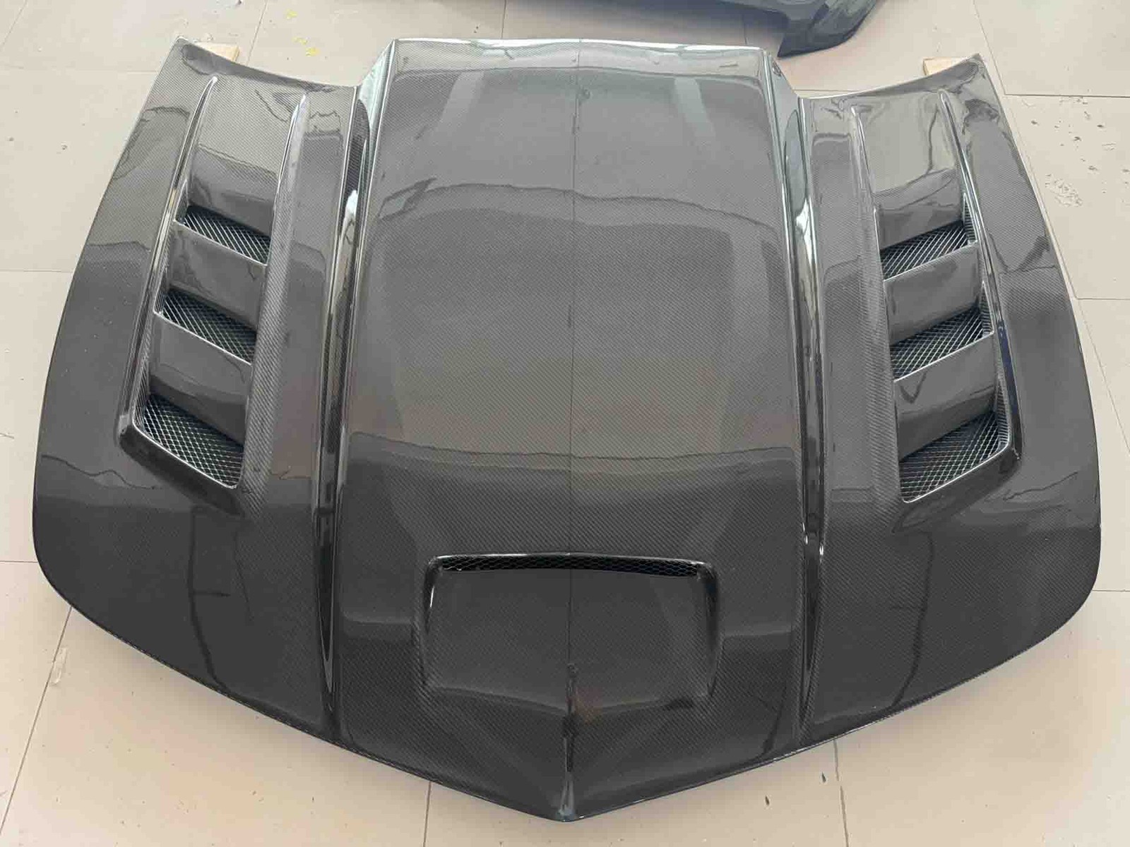 Vis Racing Carbon Fiber Hood Terminator-GT For 10-15 2dr Chevrolet Camaro Vis Racing Carbon Fiber Hood Terminator-GT For 10-15 2dr Chevrolet Camaro