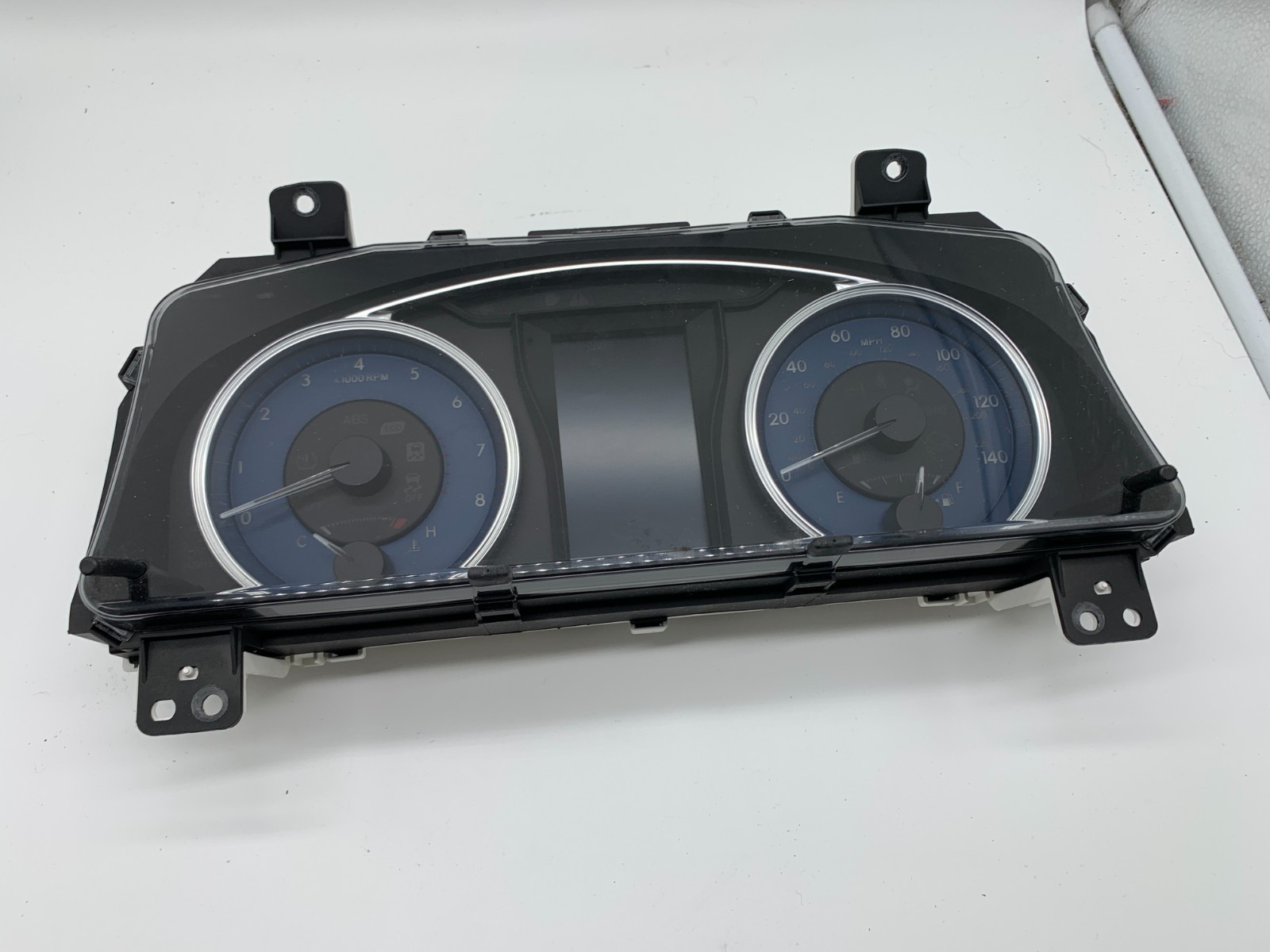 2015-2017 Toyota Camry Speedometer Cluster 39818 Miles OEM A02B25005 2015-2017 Toyota Camry Speedometer Cluster 39818 Miles OEM A02B25005
