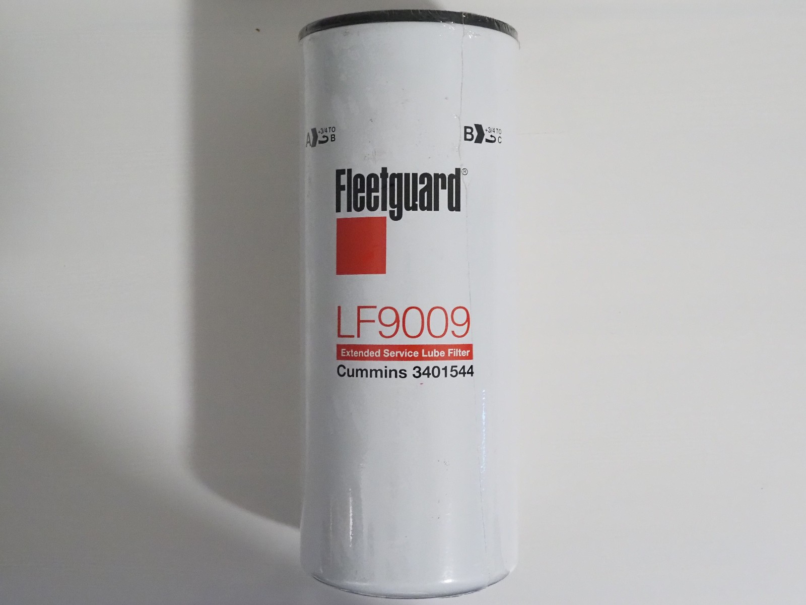 Genuine Fleetguard LF9009 Lube Spin-On Filter for Cummins 3401544 Genuine Fleetguard LF9009 Lube Spin-On Filter for Cummins 3401544