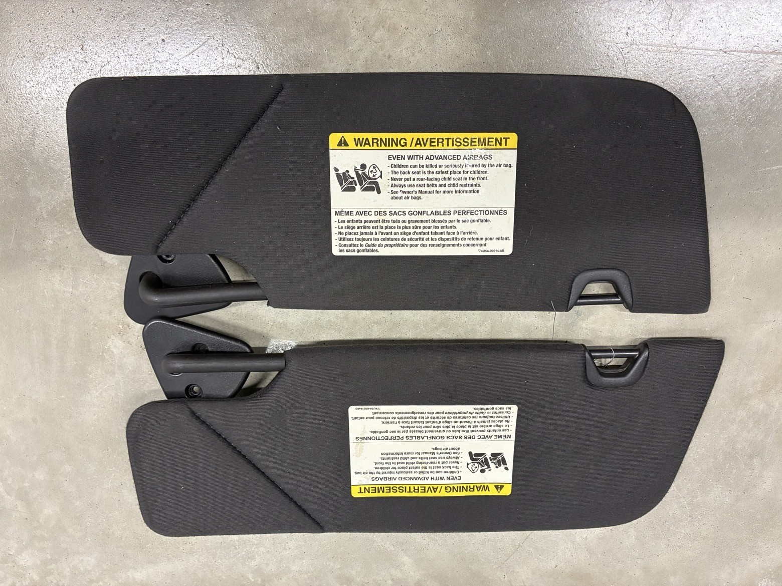 2005-2011 Ford Mustang OEM Sun Visors Pair Black Driver + Passenger