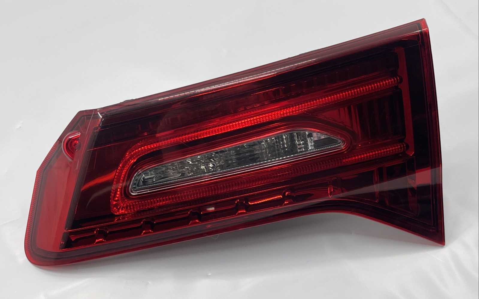 OEM 2014-2020 Acura MDX YD4 Right Inner Tail Light Taillight Lamp 34150-TZ5-H03