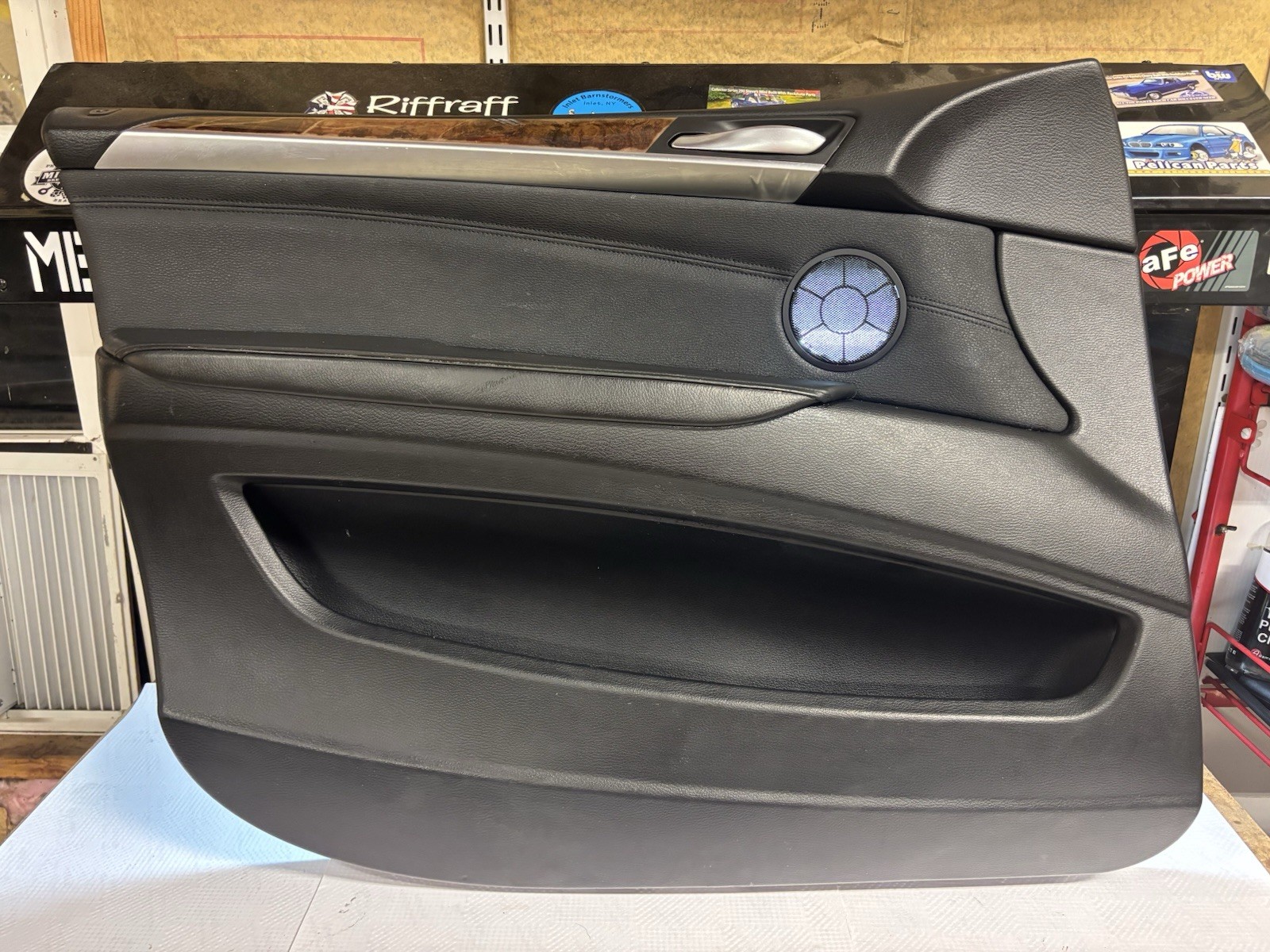 07-13 BMW X5 E70 Front LH Left Door Card Inner Trim Panel Nevada Leather Black 07-13 BMW X5 E70 Front LH Left Door Card Inner Trim Panel Nevada Leather Black