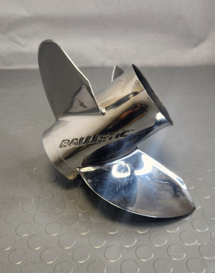 Michigan Wheel Ballistic Stainless Steal Propeller 13-3/8 x 19   335032 (2454)