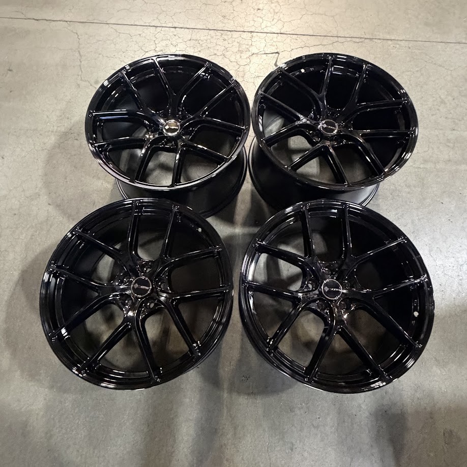 Used 20x9/20x10.5 Vors TR88 Custom 5x120 35/38 73.1 Gloss Black Wheels set-4 Used 20x9/20x10.5 Vors TR88 Custom 5x120 35/38 73.1 Gloss Black Wheels set-4