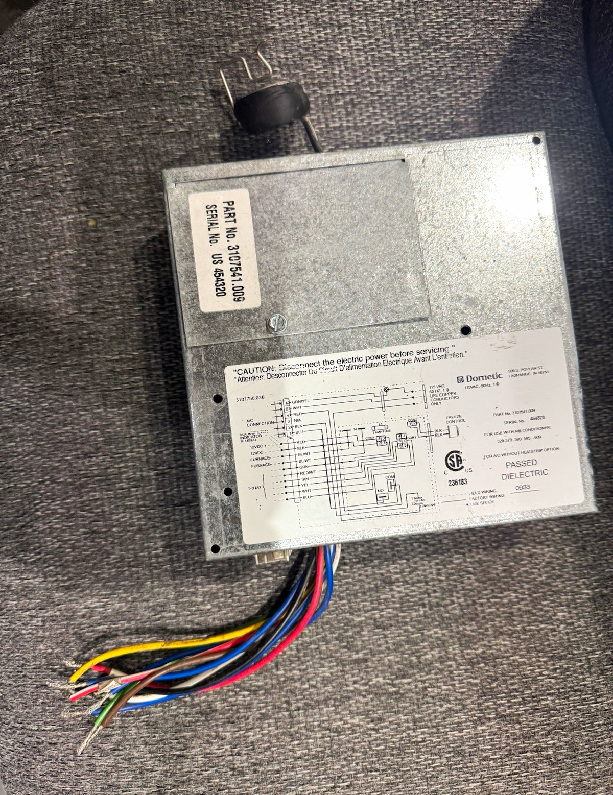 Dometic 3107541.009 RV Rooftop Control Module Dometic 3107541.009 RV Rooftop Control Module