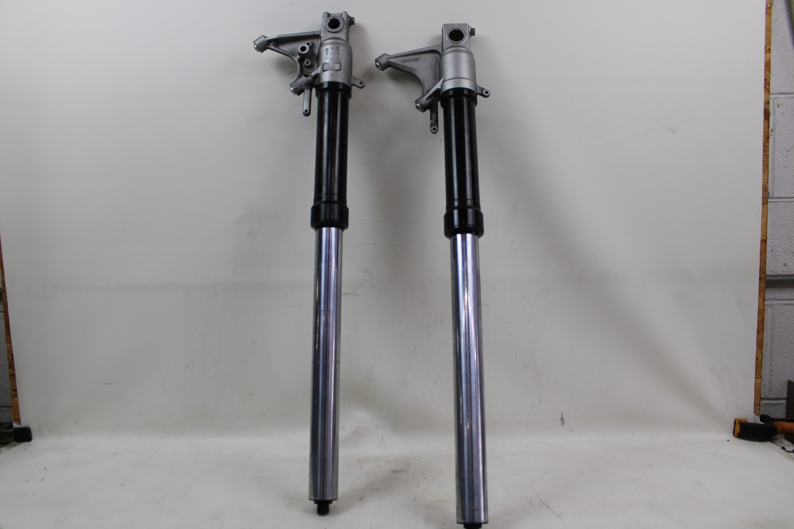 Honda VFR800 VFR 800 14-21 Interceptor OEM Front Forks Suspension STRAIGHT NICE