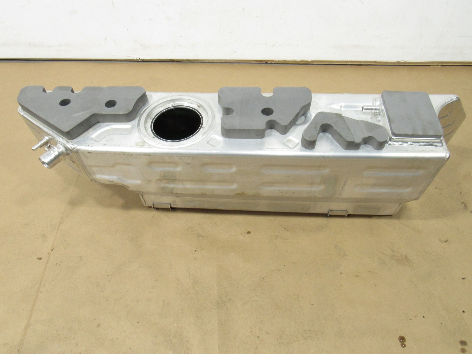 17-20 Mclaren 720S 720 2020 Fuel Gas Reservoir Tank #9