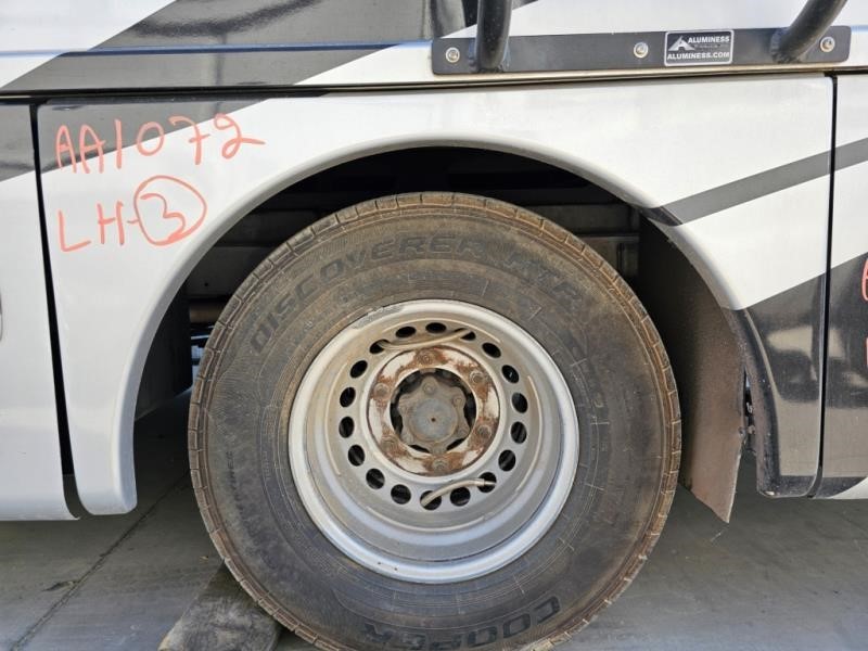 2012 Sprinter Thor Citation RV USED Left Rear Wheel Fender Skirt Flare 36x20.5