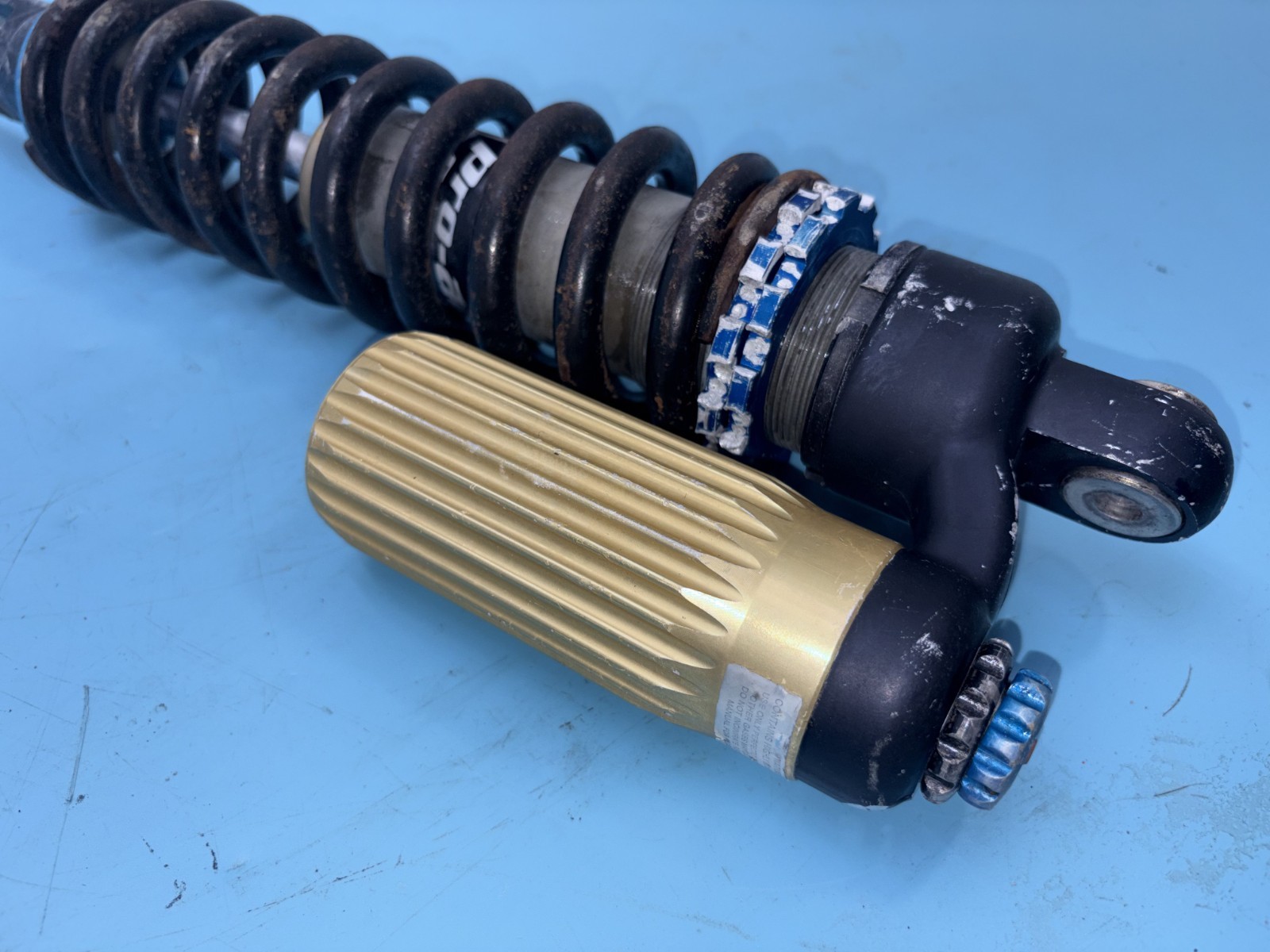 2005 05-08 HUSQVARNA WR250 SUPER MOTO REAR SUSPENSION SHOCK
