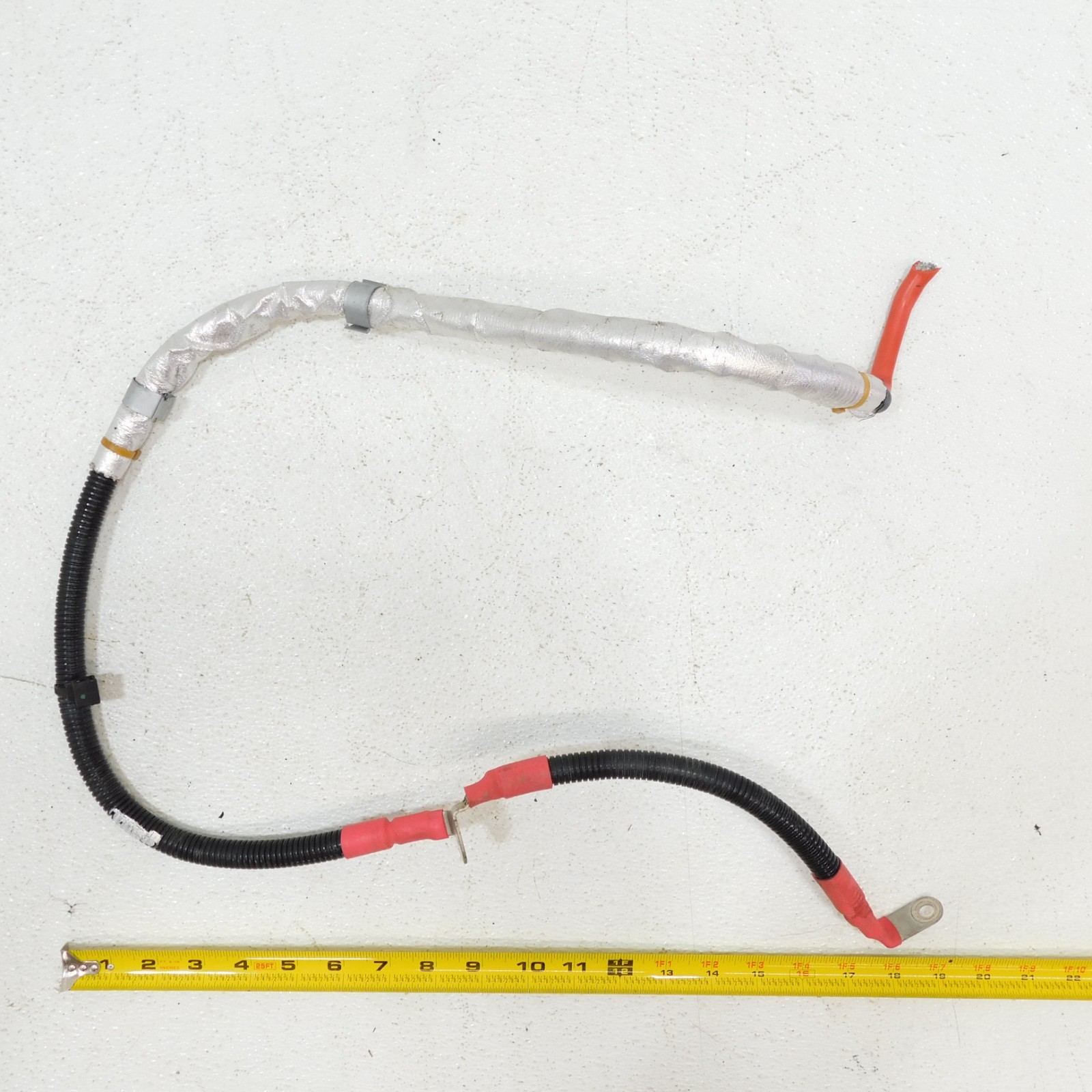 1pc 12-18 BMW F30 N20 320i 328i 330i Red Positive (+) Battery Cable Terminal End 1pc 12-18 BMW F30 N20 320i 328i 330i Red Positive (+) Battery Cable Terminal End