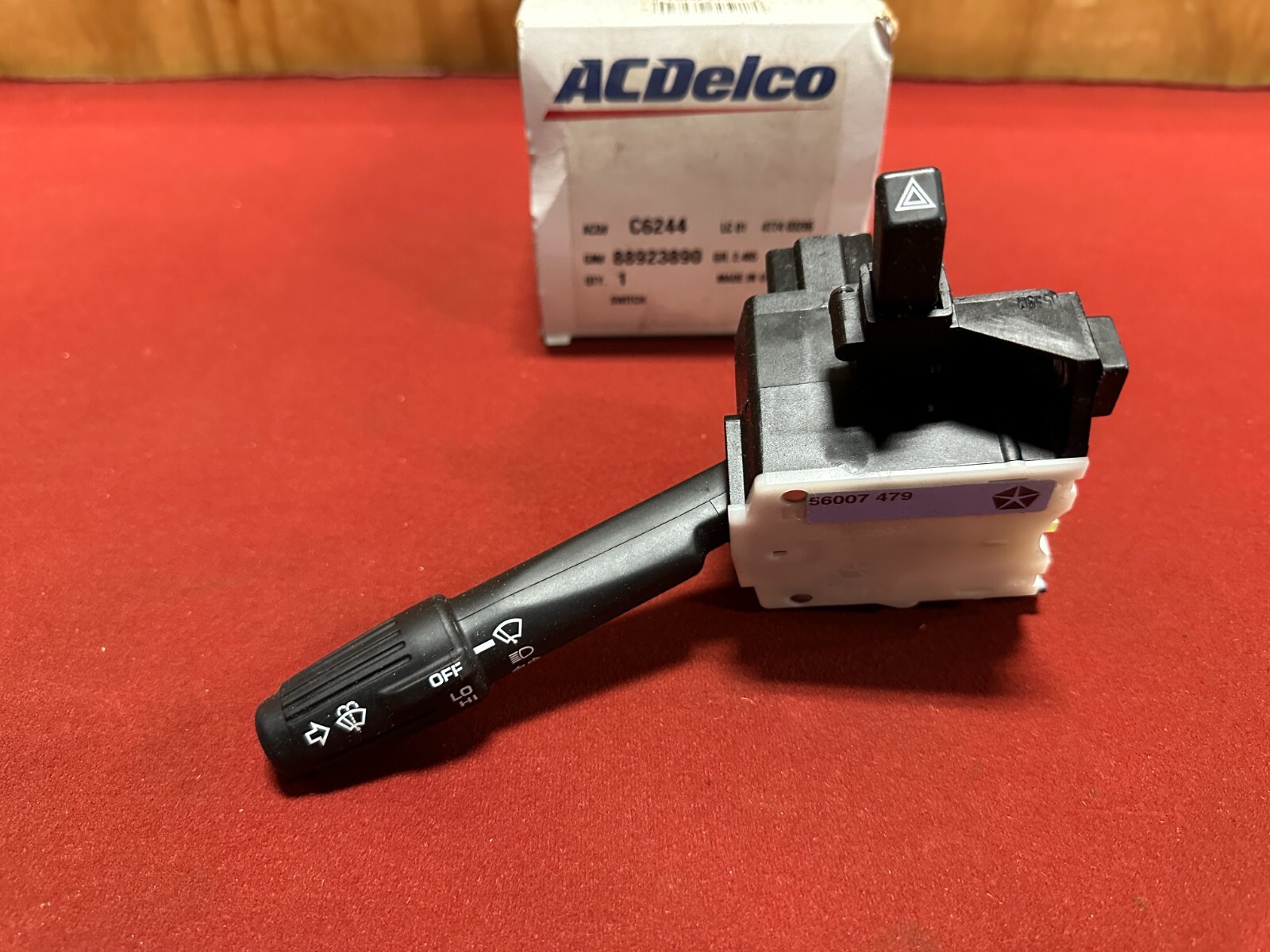 NOS NEW 1991-1996 DODGE JEEP TURN SIGNAL SWITCH 88923890 5600479 NOS NEW 1991-1996 DODGE JEEP TURN SIGNAL SWITCH 88923890 5600479
