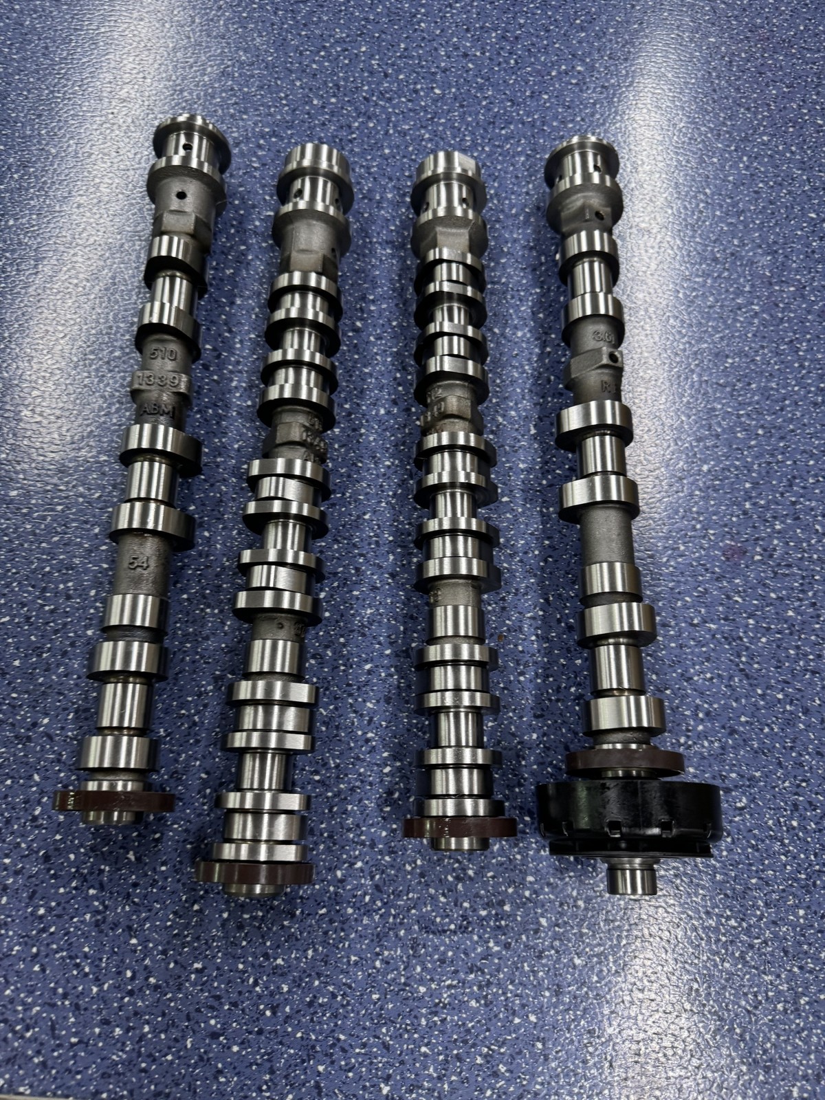 4Pcs Engine Camshafts Intake Exhaust For 2016-2024 Chrysler Dodge Jeep Ram 3.6L