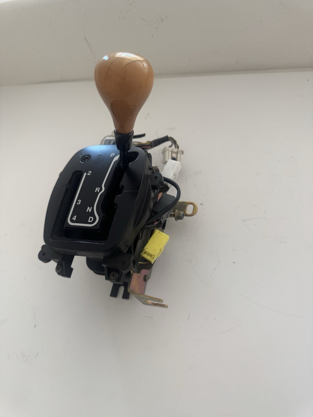 1997-2003 Jaguar XJ8 XK8 Automatic Gear Shifter Selector Assembly OEM 1997-2003 Jaguar XJ8 XK8 Automatic Gear Shifter Selector Assembly OEM