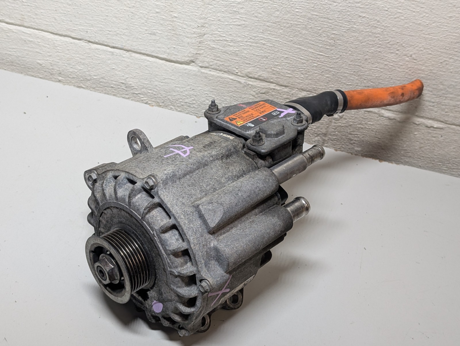 OEM 12-16 Buick Lacrosse/Regal/Malibu HYBRID ALTERNATOR Generator Electric Power