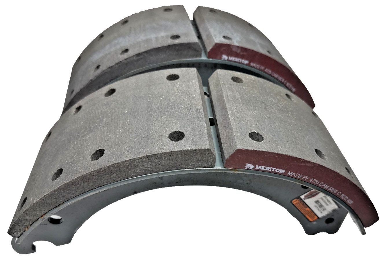 QTY 2 Meritor Platinum Shield III Brake Shoe Lining BRK12829188 KSMA2124720QP US QTY 2 Meritor Platinum Shield III Brake Shoe Lining BRK12829188 KSMA2124720QP US