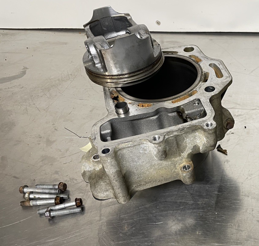 04–09 Kawasaki KFX700 04-06 Kawasaki Prairie 700 Front Cylinder and Piston 04–09 Kawasaki KFX700 04-06 Kawasaki Prairie 700 Front Cylinder and Piston