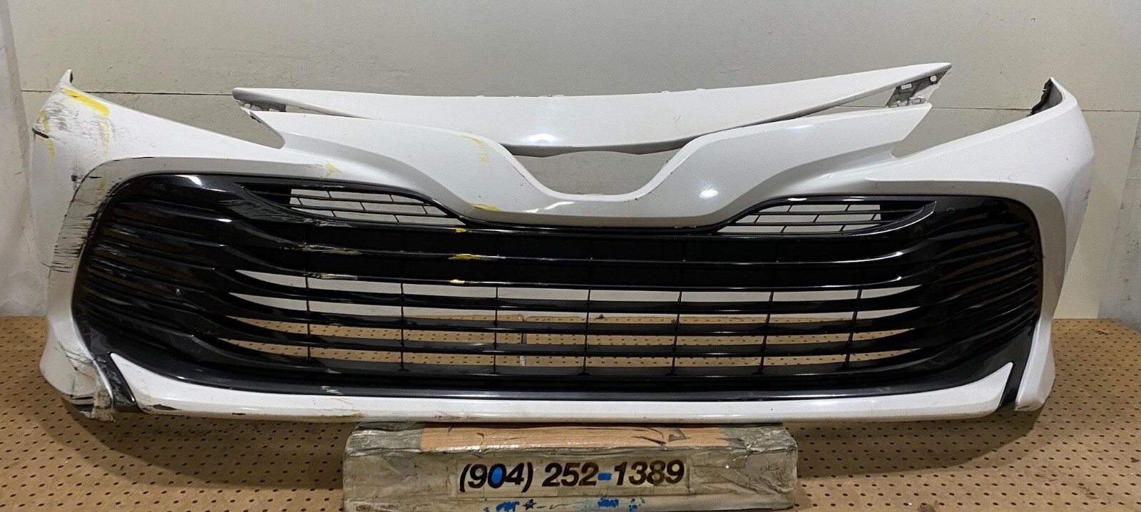 OEM 2018-2020 Toyota Camry LE XLE Front Bumper 52119-06D90 Genuine